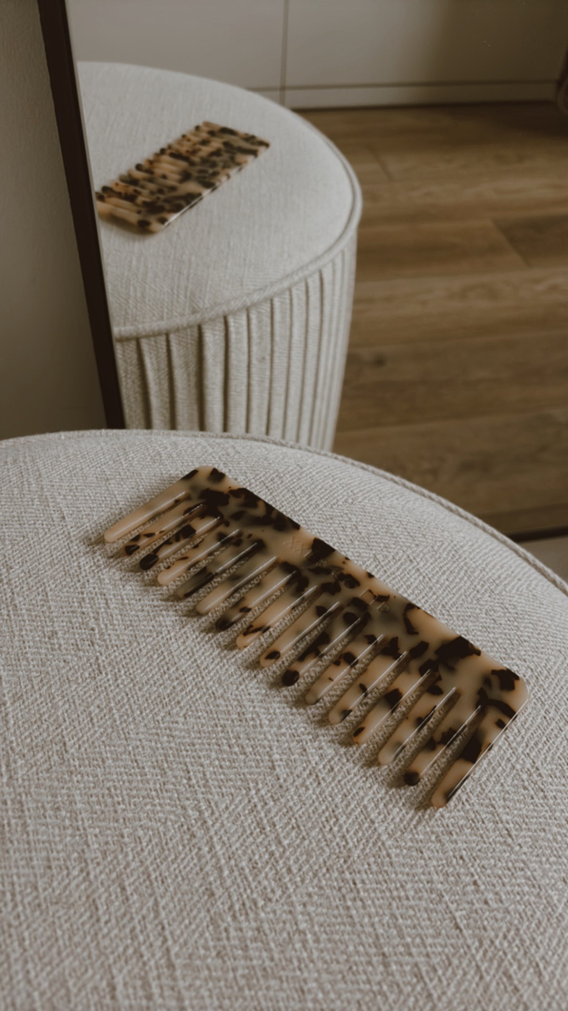 Large tooth combs are more than just a cute aesthetic — they’re a must-have for healthy hair, especially when growing it out.⁣
⁣
Using one helps prevent breakage by gently detangling without pulling or snapping strands. Plus, they’re great for combing through your weekly hair mask to make sure it’s evenly distributed.⁣

Taking care of your hair means being gentle — and your comb should be part of that routine.⁣
⁣
#HairCareTips #HealthyHairJourney #LargeToothComb #GrowItOut⁣

#LTKbeauty #LTKgiftguide #LTKcanada