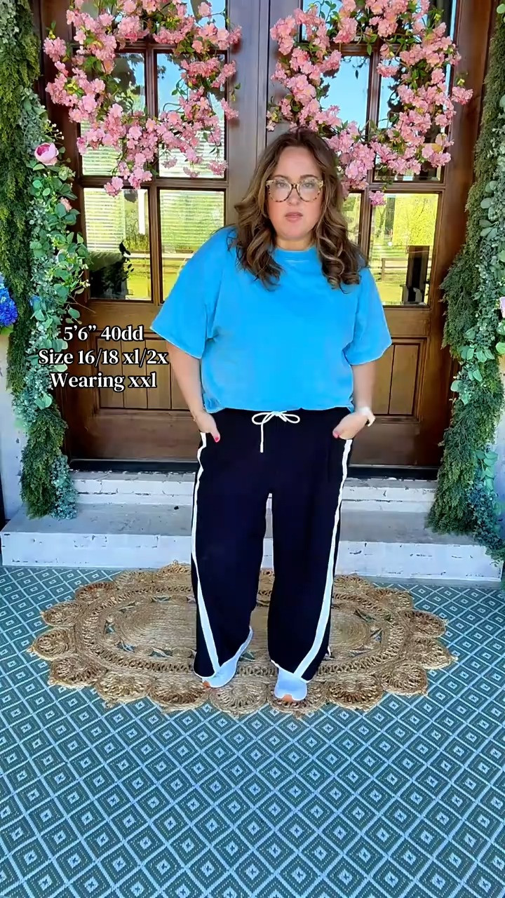 Women's Baggy Wide Leg Pants Casual Drawstring Elastic Waisted Contrast Color Workout Y2K Track Pants 

 #LTKootd #LTKfitnessgoals #LTKActive