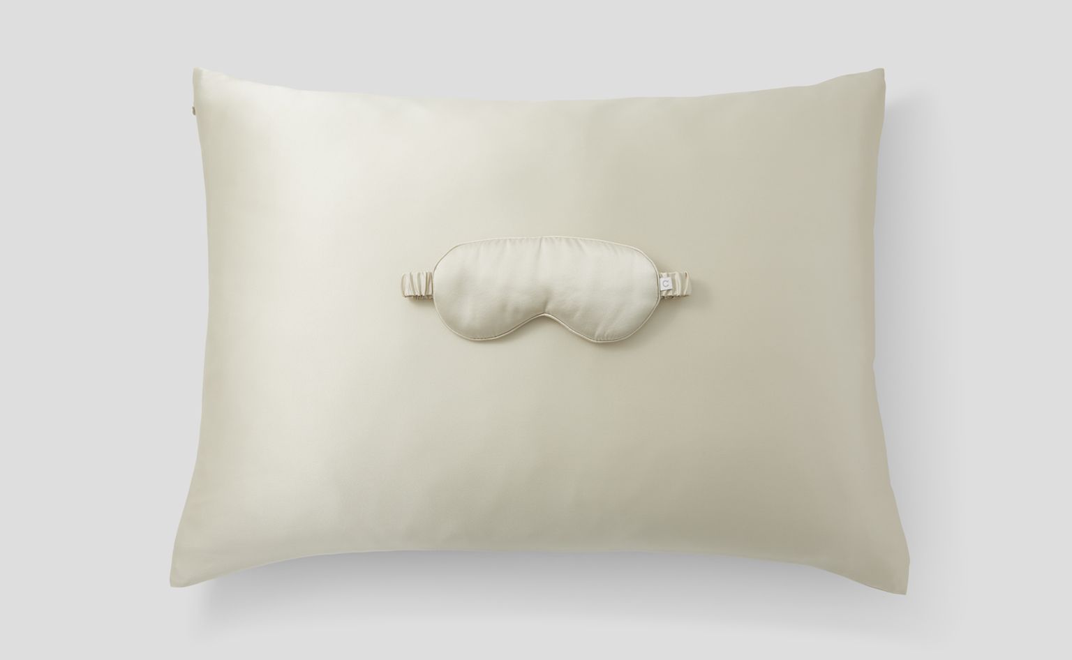 Silk Pillowcase and Sleep Mask Set | Casper Sleep Inc