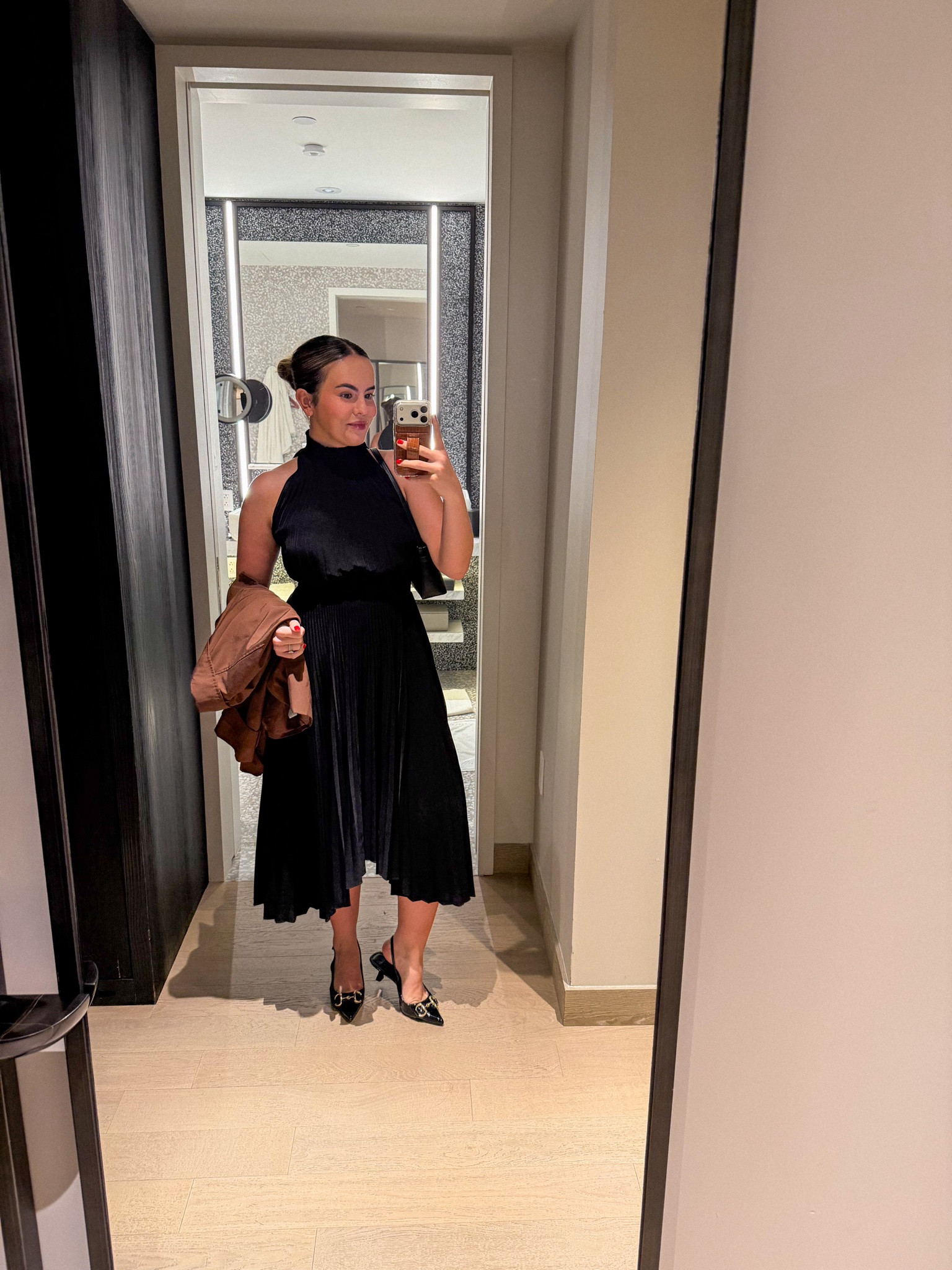 Heading out to date night in NYC 🖤

#LTKootd #LTKTravel #LTKSaleAlert