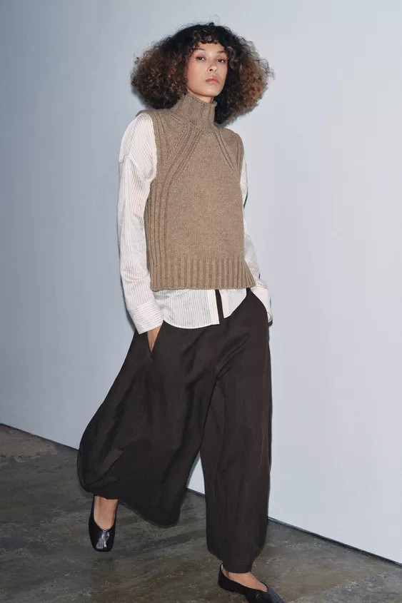 WOOL BLEND HIGH-NECK GILET | Zara UK