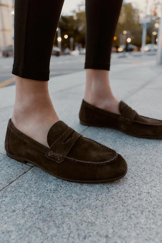 TOPSTITCHED SPLIT LEATHER LOAFERS | Zara US