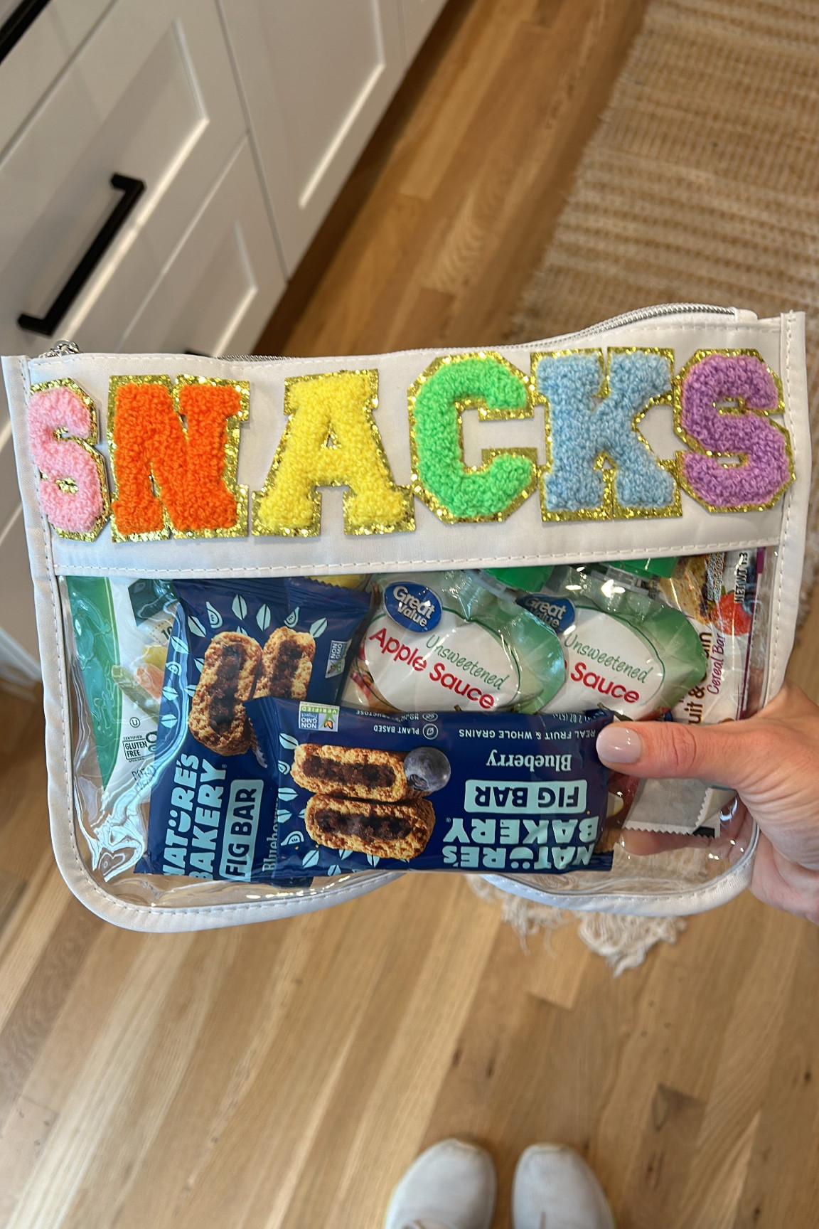 Obsessed!!! fit 3 bars, 2 apple sauces & two veggie straw packs & could probably squeeze one more thing. 

#LTKbaby #LTKfamily #LTKkids