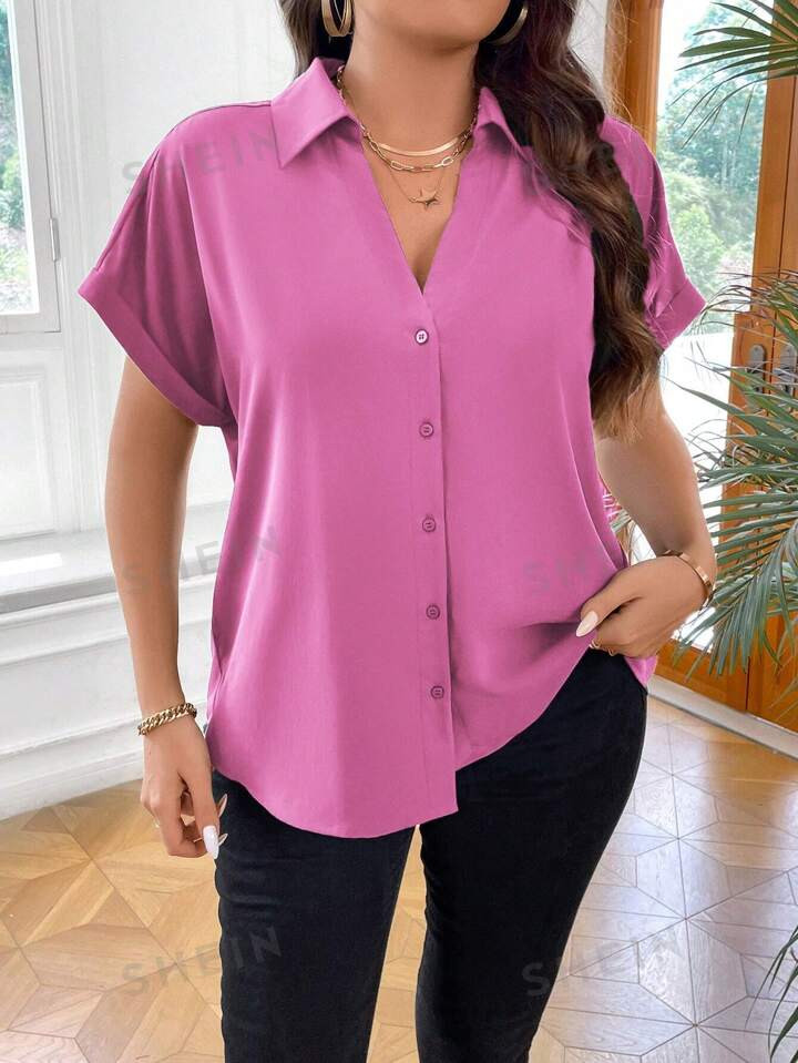 SHEIN Essnce Plus Size Women's Solid Color Batwing Short Sleeve Shirt | SHEIN