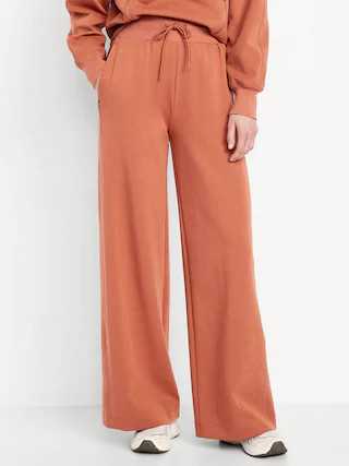 Extra High-Waisted Dynamic Fleece Wide-Leg Sweatpants | Old Navy (US)