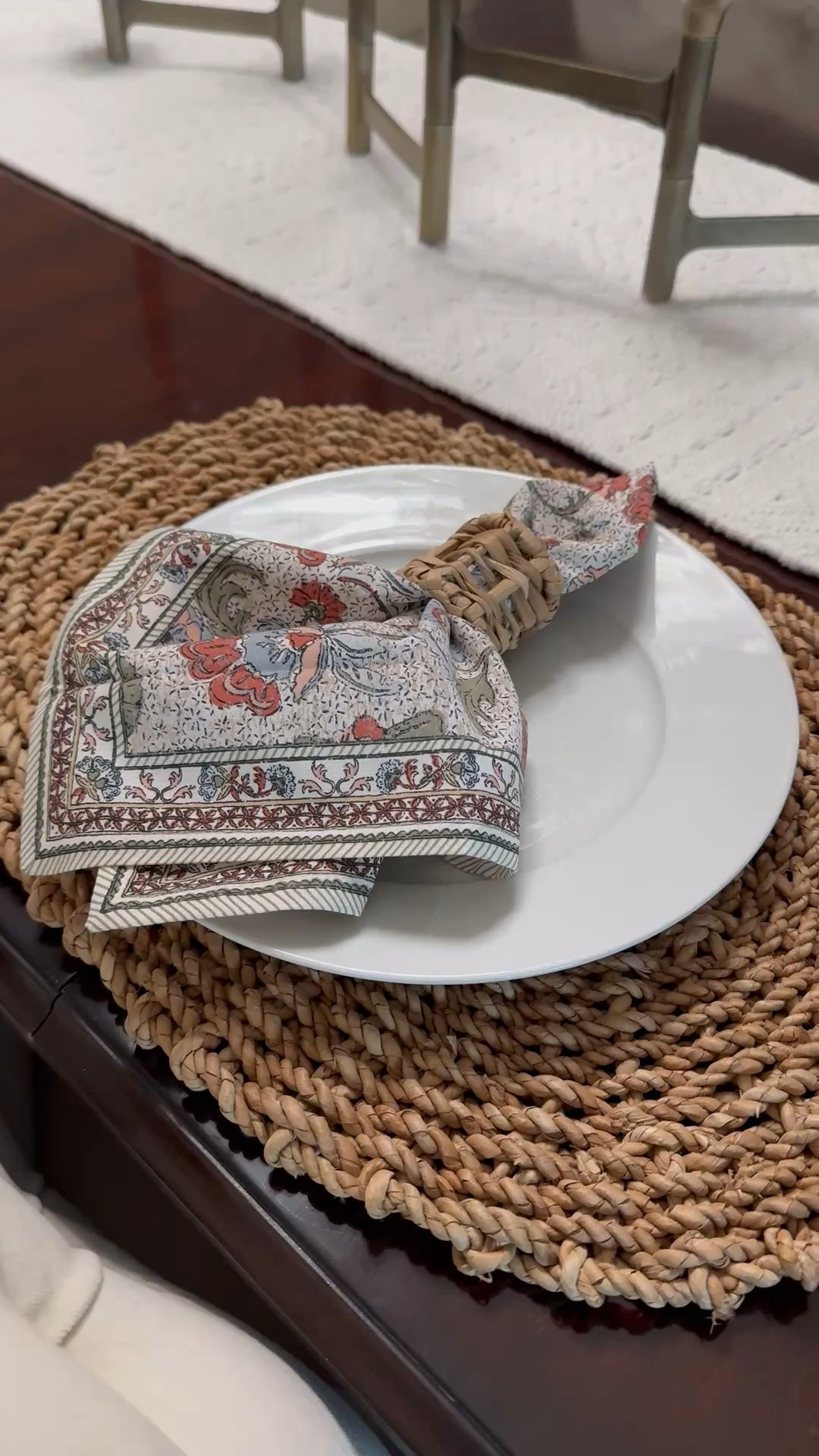 Place setting, tabletop decor, candle centerpiece, home accents

#LTKdayinmylife #LTKHome #LTKstorytime