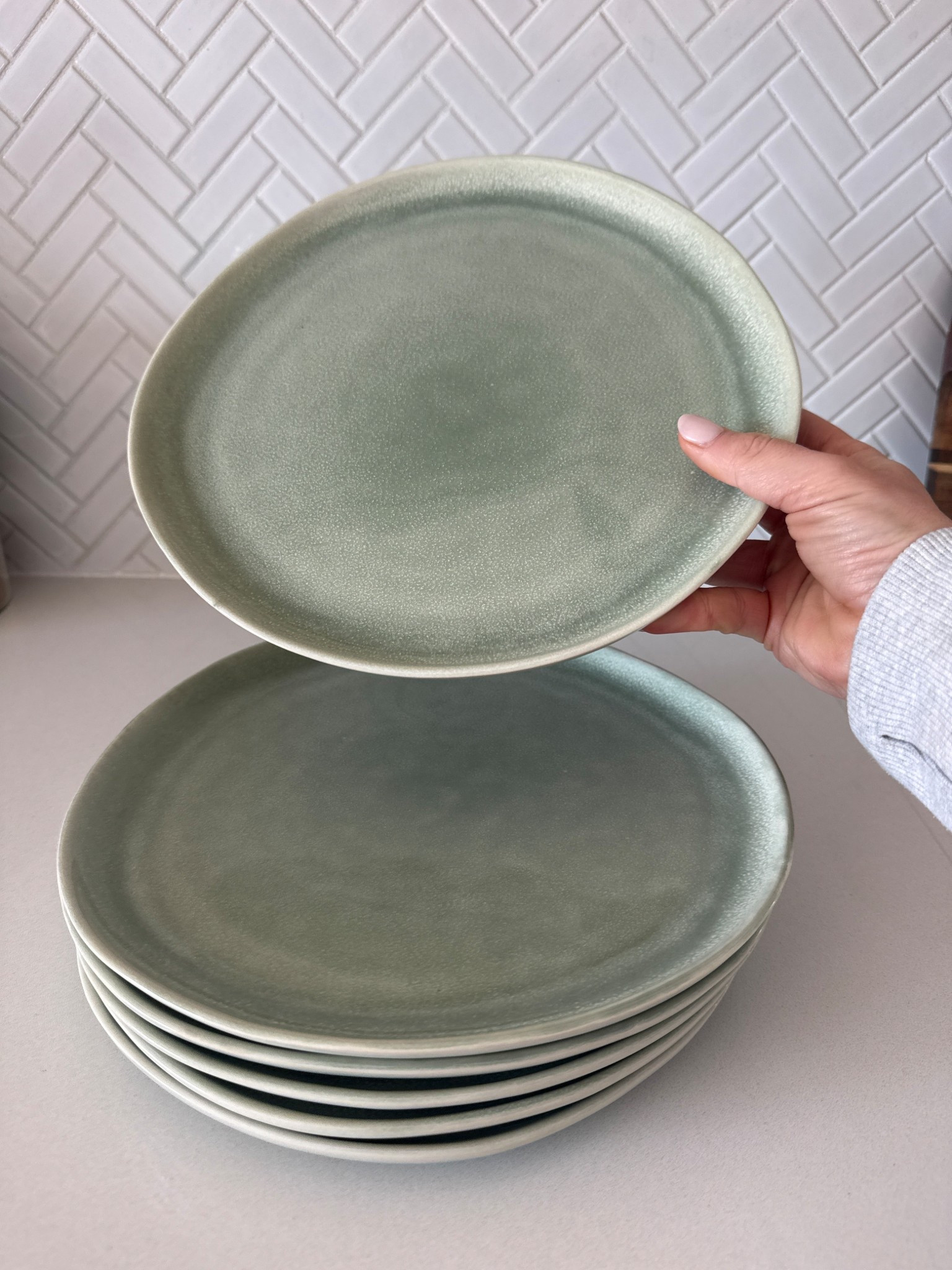 I am obsessed with these handmade plates from #amazon they feel like luxury! #homedecor #dinnerware  @amazonfindsandfashion 

#LTKHome