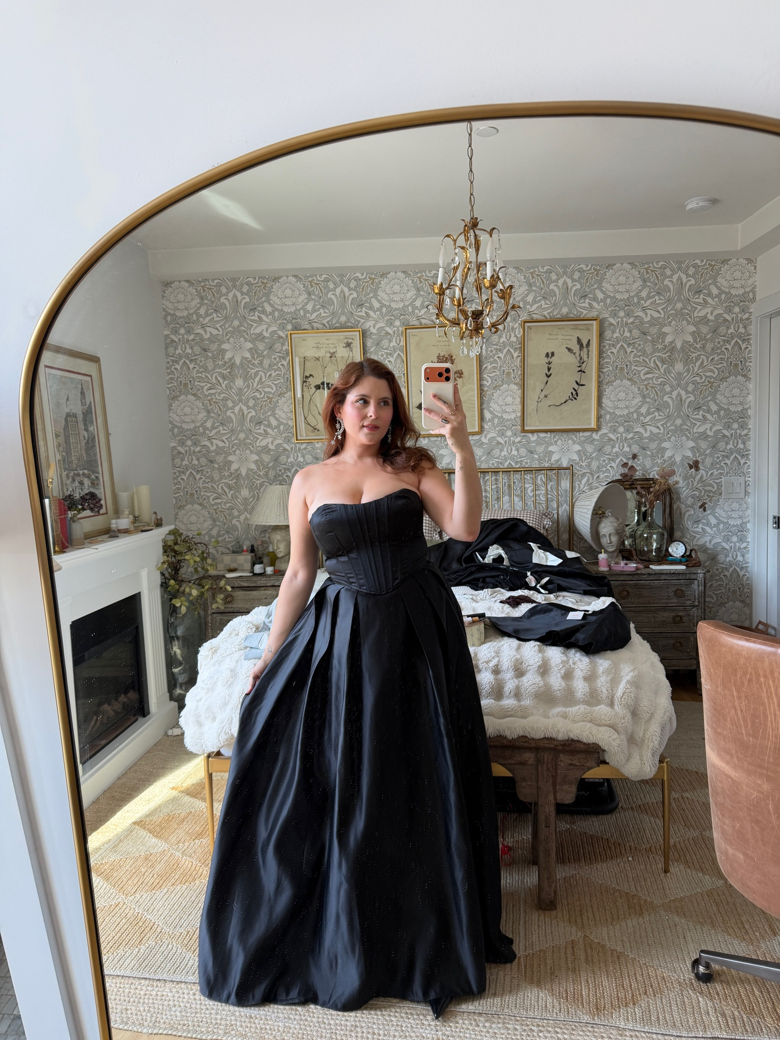 Strapless corset top with back maxi skirt creates illusion of full gown 

#LTKSeasonal #LTKWedding #LTKMidsize