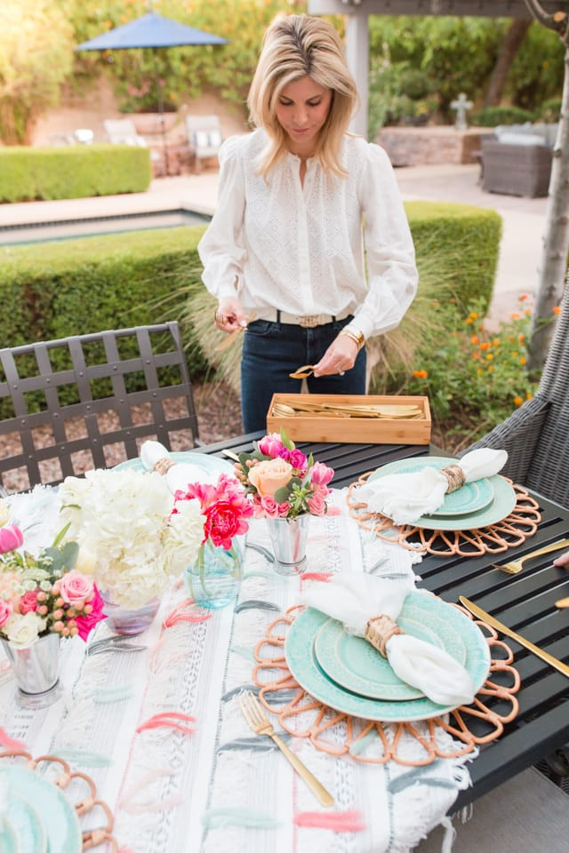 If you host this summer… you need THIS setup ✨
Shop the full Anthropologie-inspired table now before it sells out!
#ltkhome #hostingessentials #summerhosting #tablescapeideas #entertainingathome #homewithhollyj #shophollyjhome 

 #LTKfoodie #LTKSeasonal #LTKHome