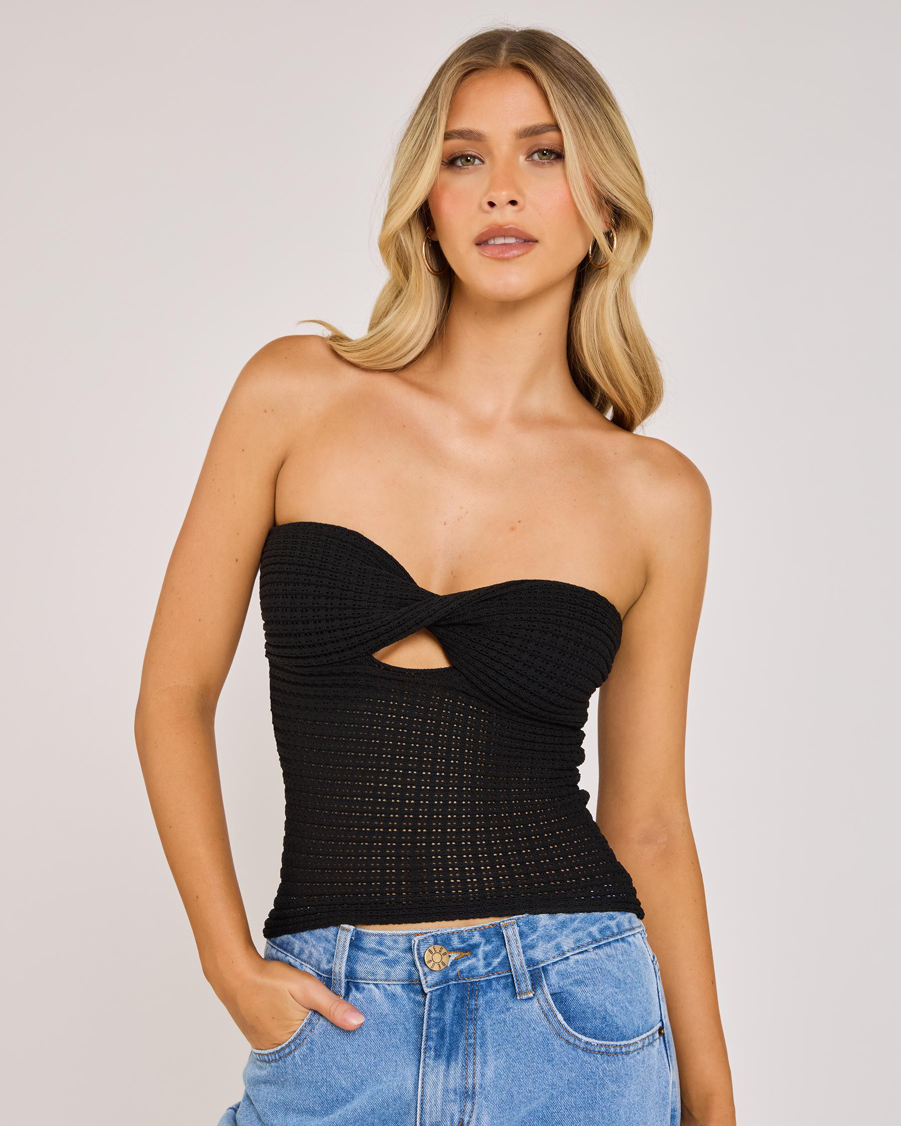 Mooloola Women's Kokodah Knit Tube Top in Black Size 10 | City Beach (US)