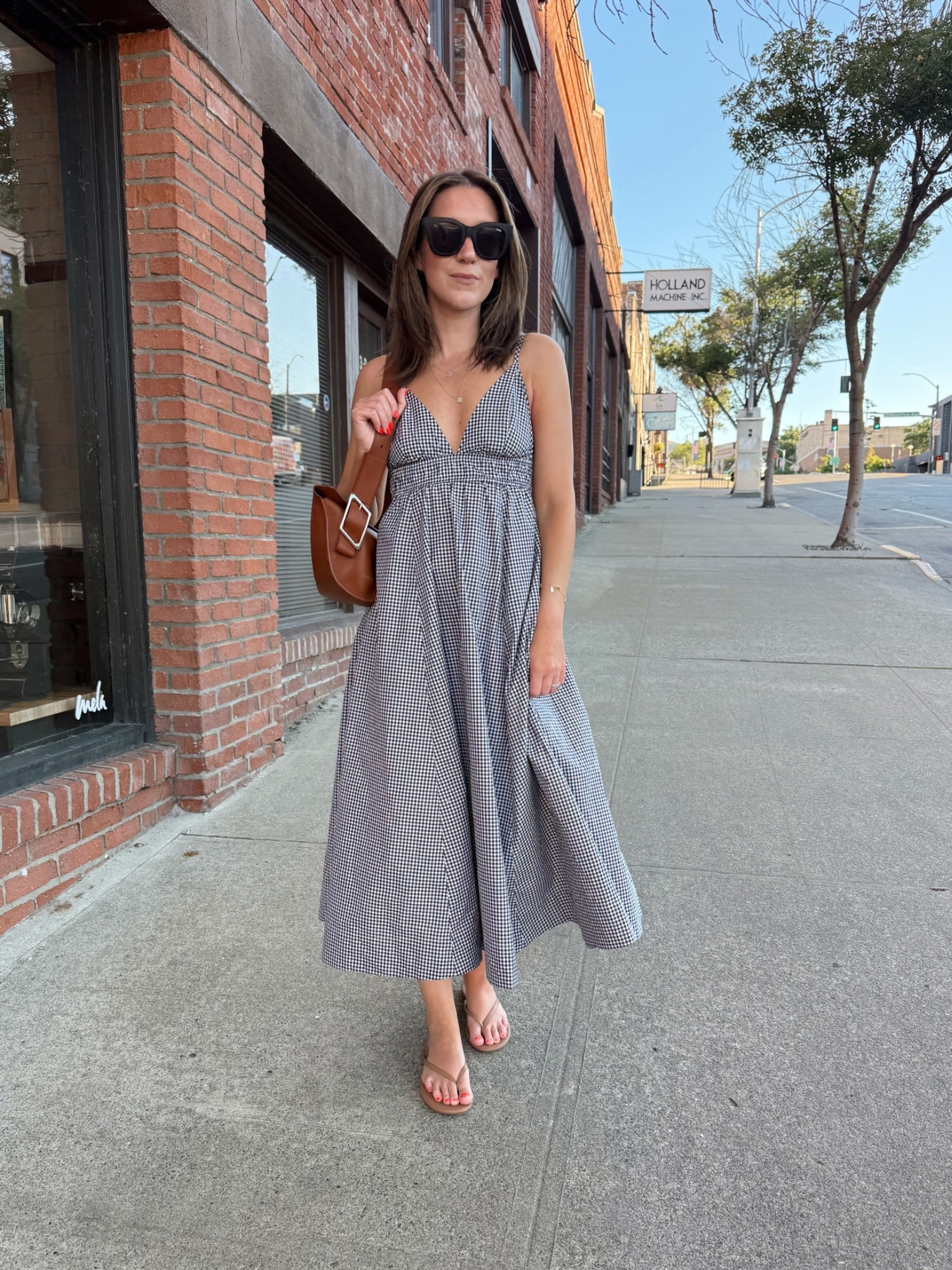 The dress of summer! Absolutely obsessed with the fit of this dress! It’s so easy and flattering and can be dressed up or down. Wearing a size xs

Summer style, summer finds, aritzia dress, summer dress @Aritzia

#LTKWorkwear