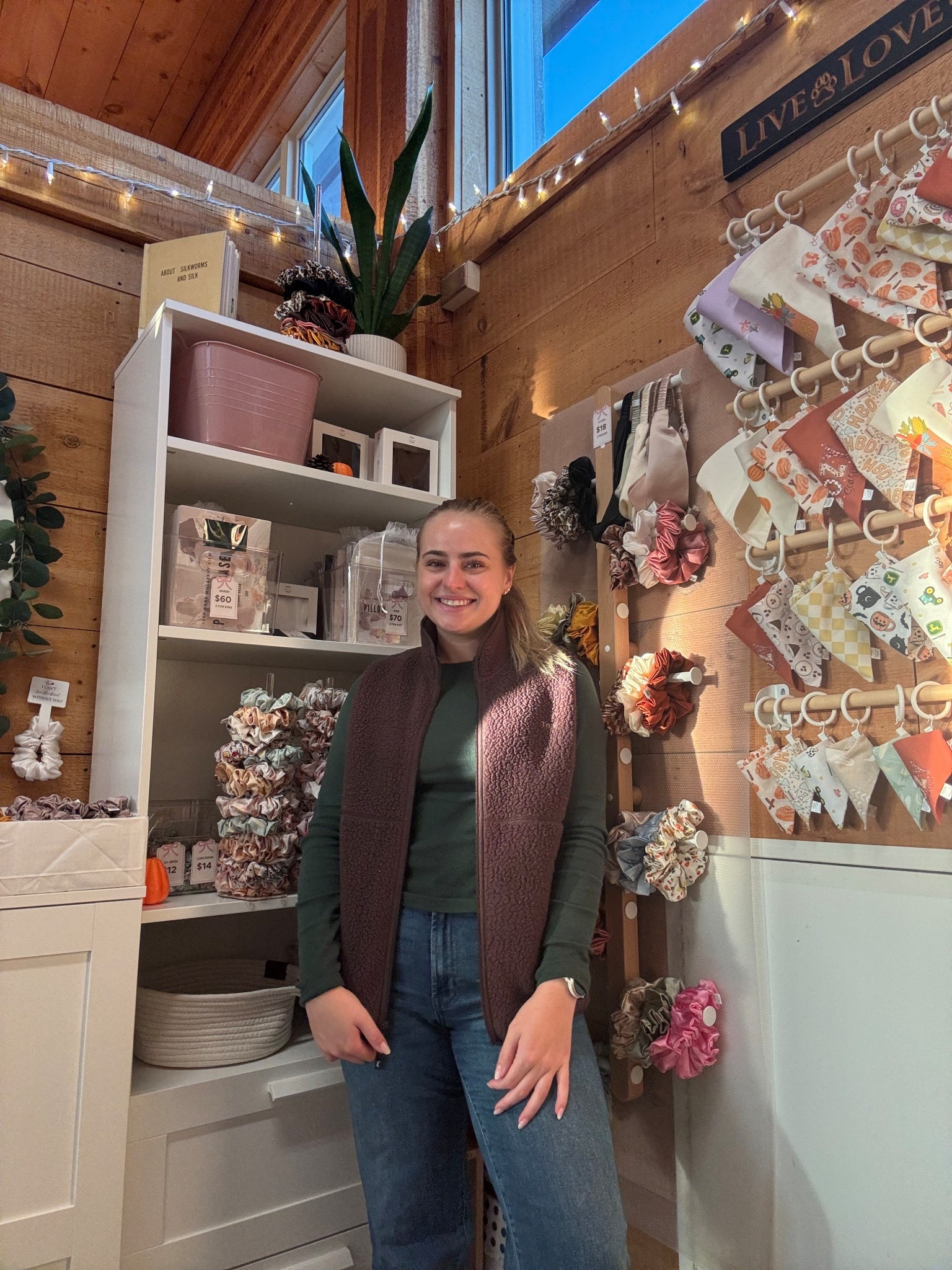 Fall market fit 🧸🍂

#LTKcanada