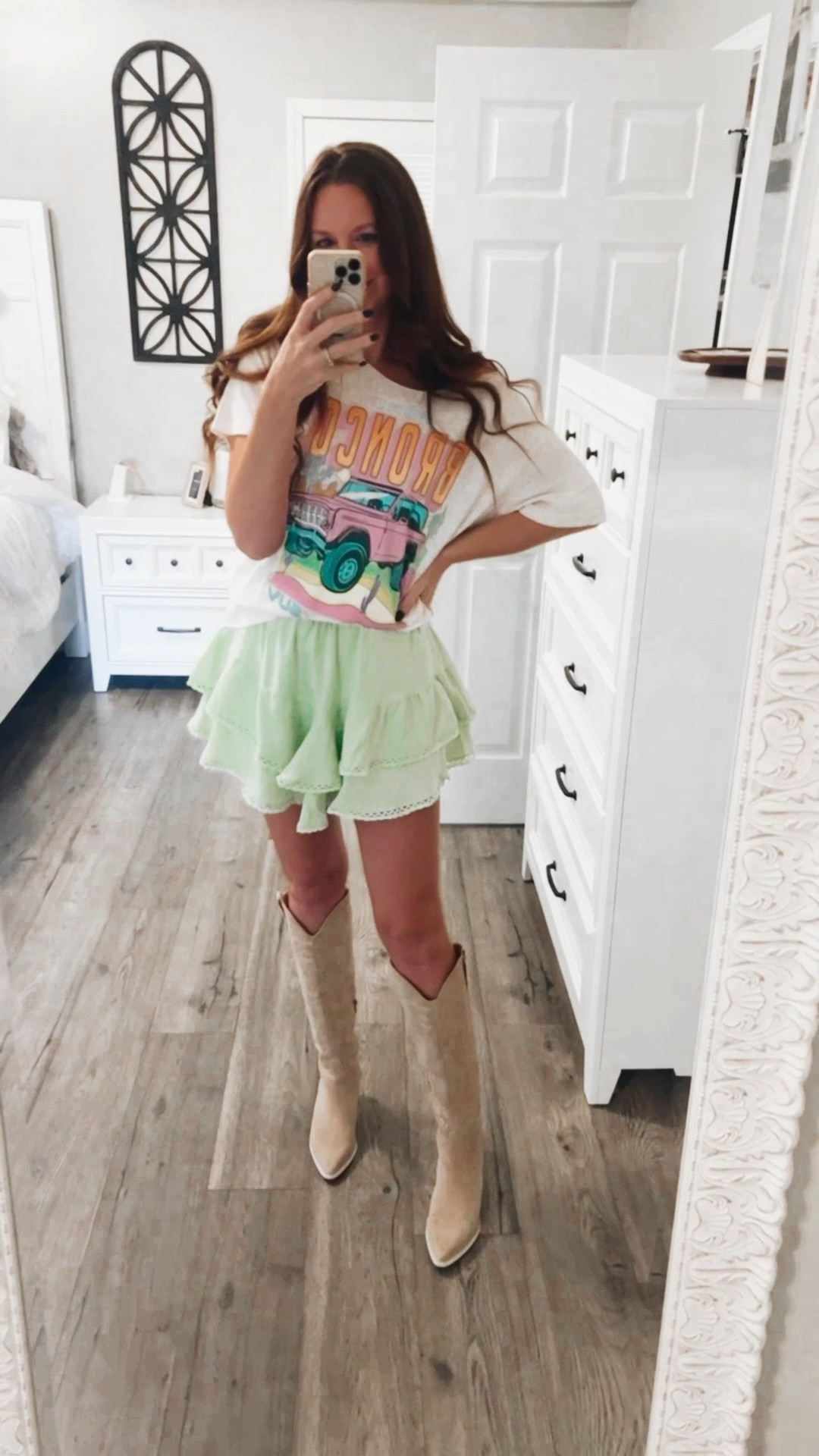 Countdown until Spring is here and anytime we get a day that is sunny and 70°, I always want to throw on one of these skorts! 

I’ve also come to love slipping on oversized shirts to pair! I typically cut the neckline out of the shirts to give it that loose fit up top! 



#LTKFindsUnder50 #LTKStyleTip #LTKWatchNow