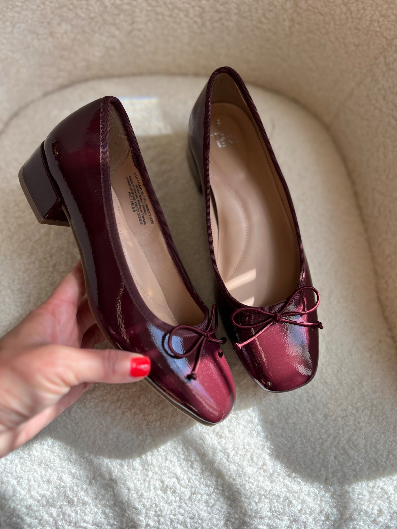  ✨Tap the bell and ❤️ for over 40 fashion, midlife style, midsize fashion and luxury looks for less. 

Fall shoes trending, viral shoes

👑"Helping you look good, feel good!" - Lindsey Denver


👑"Helping you look good, feel good!" - Lindsey Denver

Women’s fall shoes, fall boots, ankle boots, knee high boots, wide calf boots, loafers for fall, clogs, block heel boots, platform boots, slip on sneakers, leather boots, suede boots, fall flats, chic fall shoes, comfortable fall shoes, stylish fall shoes, affordable fall shoes, casual fall shoes, dressy fall shoes, capsule wardrobe shoes


Follow my LTK @Over40andmidlife on the @shop.LTK app to view this post and get my exclusive app-only content!

#liketkit #LTKMidsize #LTKShoeCrush #LTKOver40
@shop.ltk
https://liketk.it/5myWH