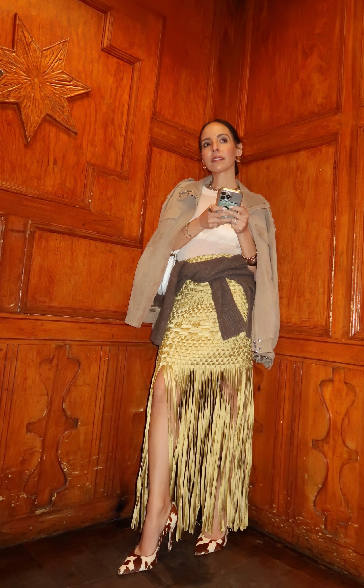 Leaning fully into fringe and rich textures last night. It was a look built on movement, dimension, and statement details.

#LTKootd #LTKSeasonal #LTKPetite