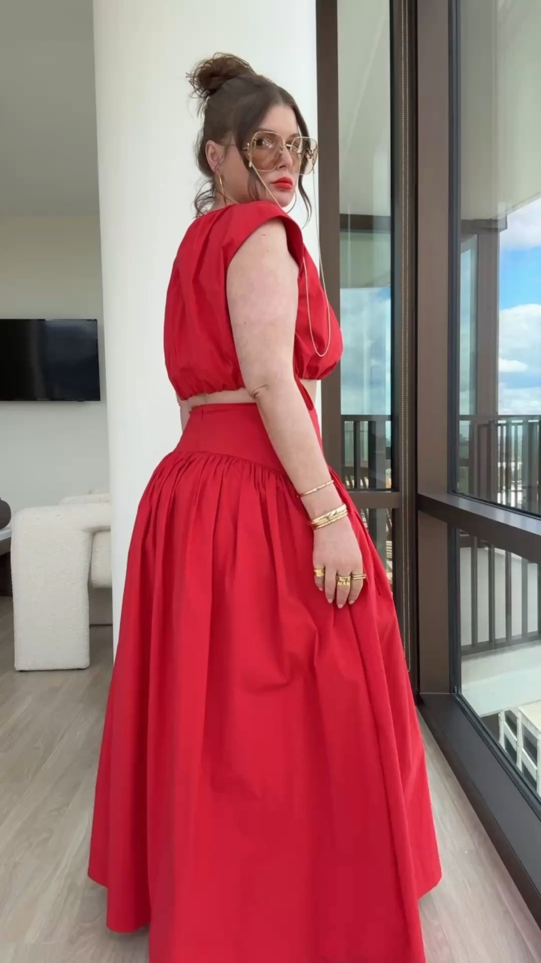Red skirt set runs true to size
Excellent quality. Double lined top
Skirt gives Bridgetown, double/triple lined. Lots of structure.
Great skirt set to invest in to wear for years.



#LTKWedding #LTKSummerEdit #LTKSeasonal