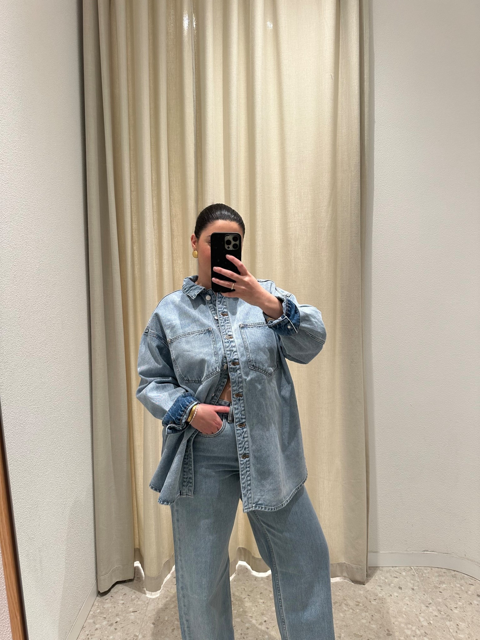 The best post partum outfit if you ask me 🤍
Wearing size 30 (12) jeans
Medium shirt for oversized fit 



#LTKaustralia