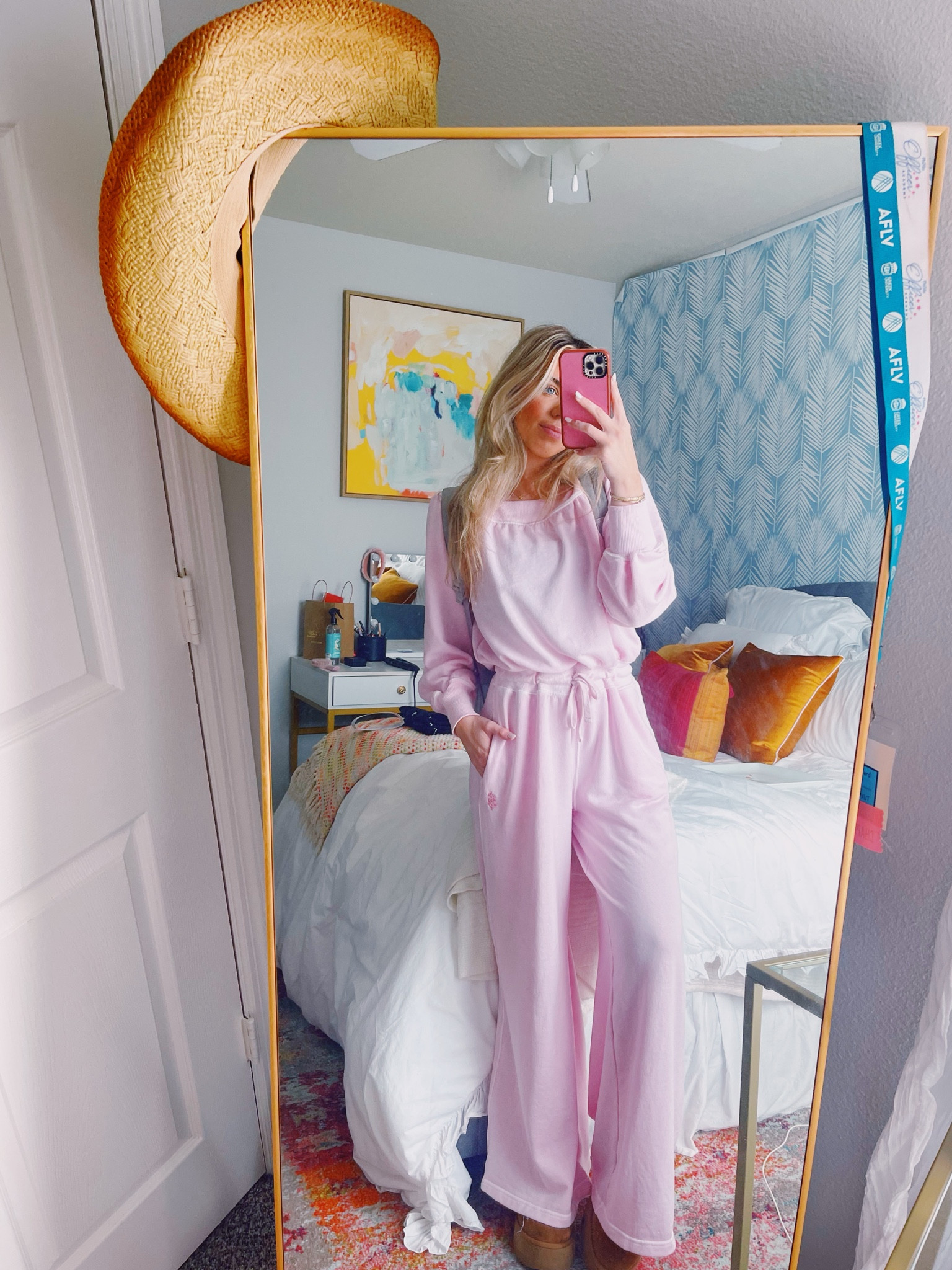 Valentines Fit!!!🩷 

#LTKtravel #LTKGiftGuide #LTKstyletip