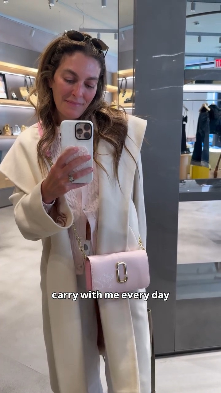 We think these bags make great gifts! #LTKspring #LTKspringstyle #LTKspringfashion #LTKstyle #LTKmomstyle
#LTKeverydaystyle #LTKcasualstyle #LTKworkwear #LTKunder50 #LTKunder100
#LTKtravelstyle #LTKcapsulewardrobe #LTKcozystyle #LTKspringoutfits #LTKootd
#LTKboots #LTKaccessories #LTKlayering  #LTKchicstyle

#LTKgrwm #LTKootd #LTKmomlife