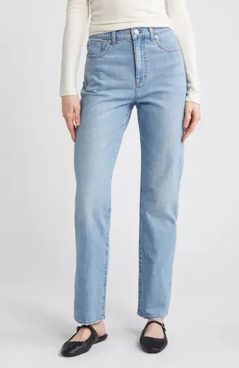 Madewell The '90s High Waist Straight Leg Jeans in Ferman Wash at Nordstrom Rack, Size 23 | Nordstrom Rack
