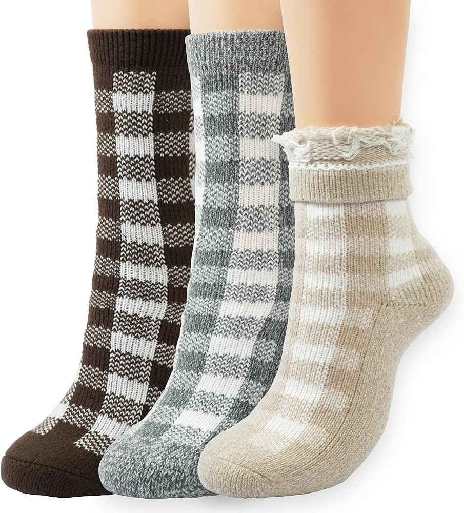 BomKinta Crew Boot Socks for Women - Cozy Warm Winter Socks - Comfy Soft Christmas Sleeping Sock ... | Amazon (US)