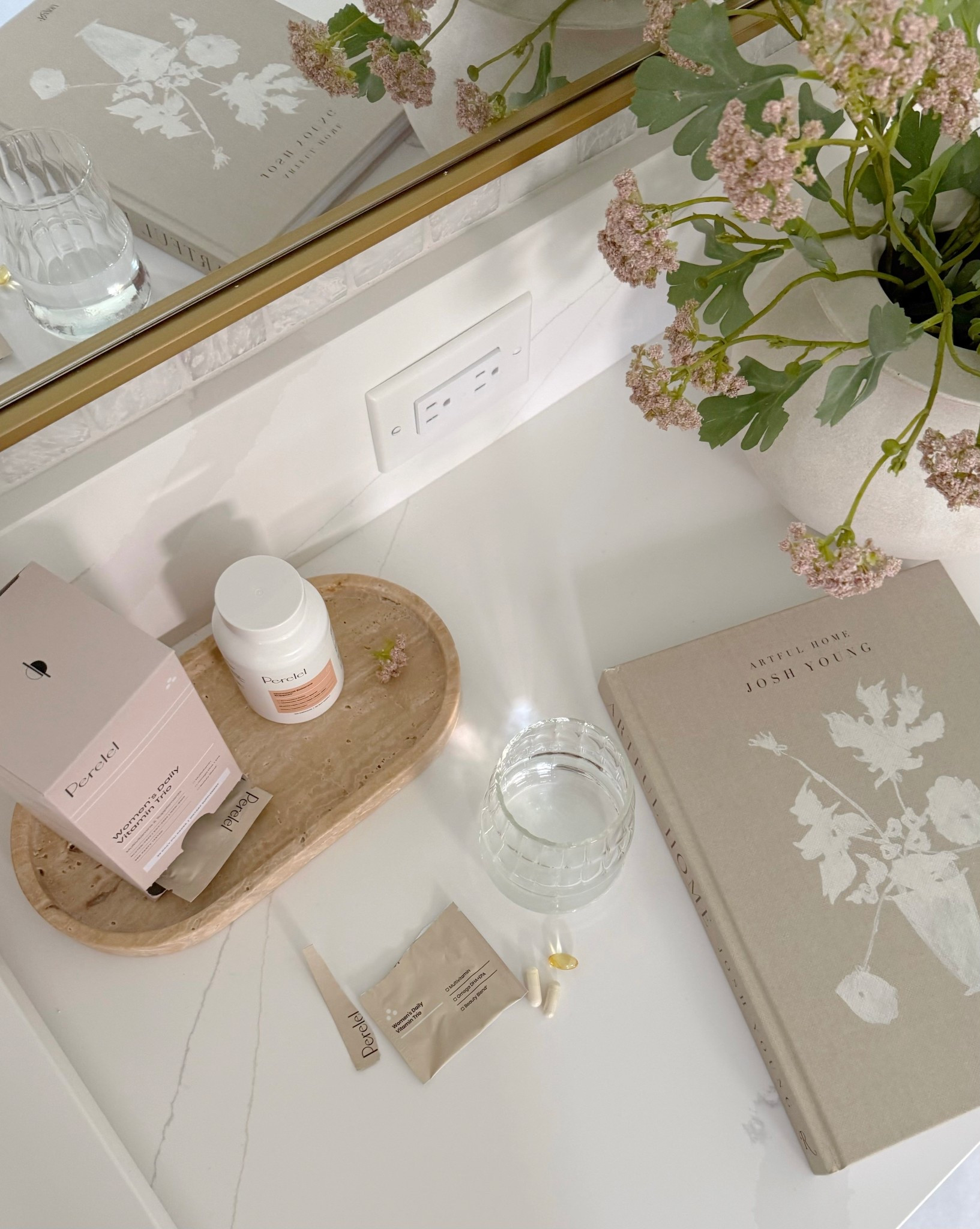 Prioritizing my health has been huge for me in the last few years. I am so happy to say that @perelelhealth has become one of my #1 daily essentials ✨

Each pack includes: 

▫️1x Women’s Daily Multi 
▫️1x Beauty Blend
▫️1x Omega DHA + EPA


I also added the hormonal balance support supplements! 


#perelelhealth #perelelpack #dailyvitamins #selfcare #womenover40 #dailyroutine 

#LTKmomlife #LTKselfcare #LTKmorningroutine