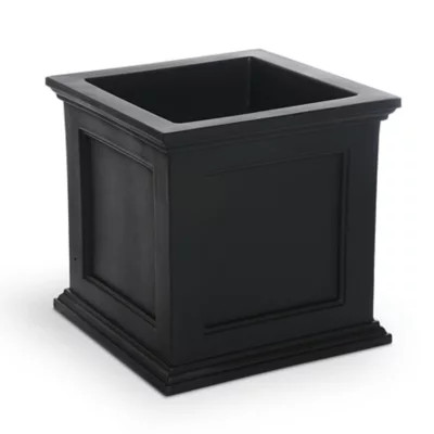 Mayne 9.5 gal. Polyethylene Fairfield Patio Planter, 20 in. x 20 in. | Tractor Supply