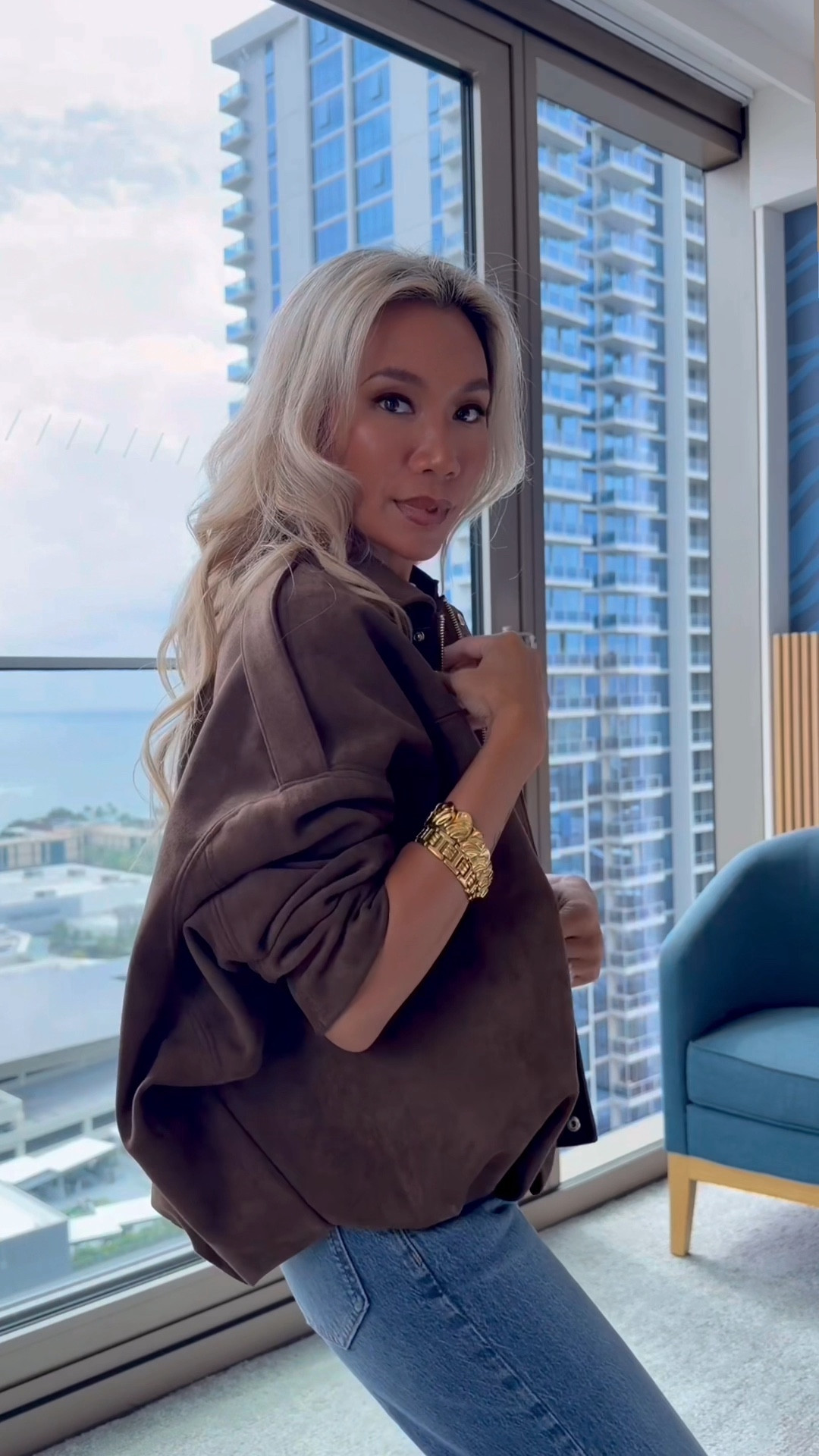 THE BEST ZARA BOMBER JACKET EVER. The quality supercedes the price. One of my personal fall must-haves. Wearing an small. Jeans size 24. 

#LTKPetite #LTKFindsUnder50 #LTKSeasonal