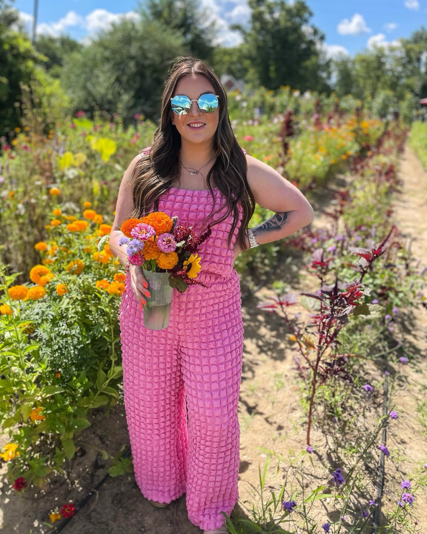 someone tell Rachel Greene that being a marshmallow peep is in now. 💗🌸🌷

#ltk #ltkcreator #buddylove #influencer

#LTKBeauty #LTKMidsize #LTKStyleTip