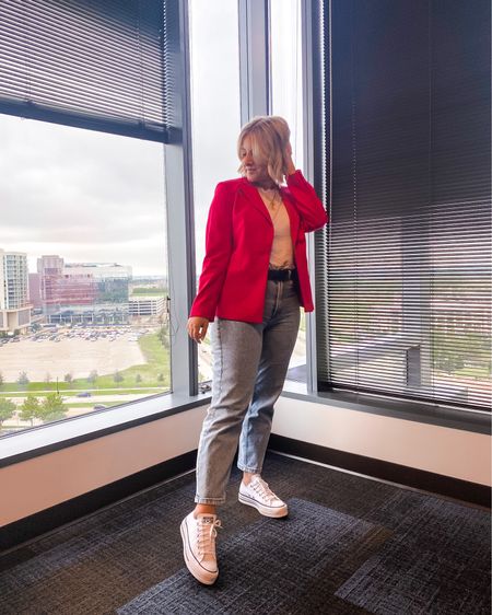 Fuchsia blazer look, outfit idea with hot pink blazer, business casual ootd, what to wear to the office biz casual with platform converse and acid wash mom jeans, petite jeans and white tee outfit. 

#LTKworkwear #LTKstyletip #LTKshoecrush