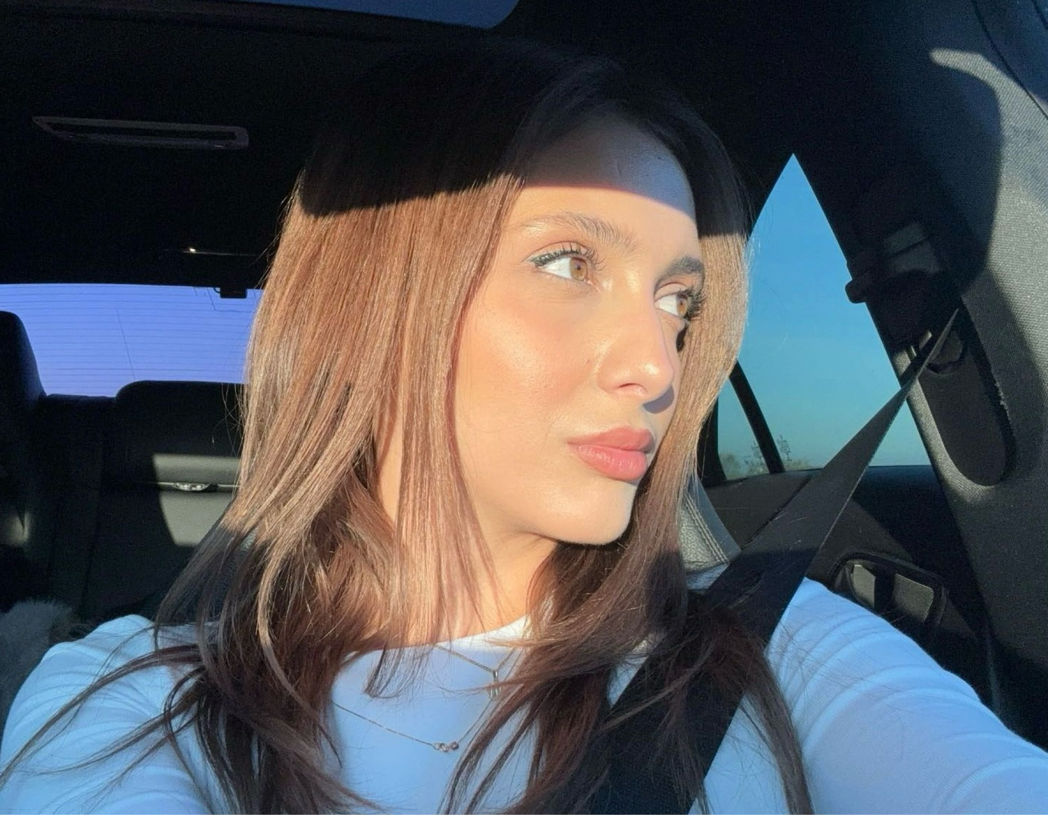 Makeup products for a natural skin like makeup

#LTKBeauty #LTKSeasonal #LTKSaleAlert