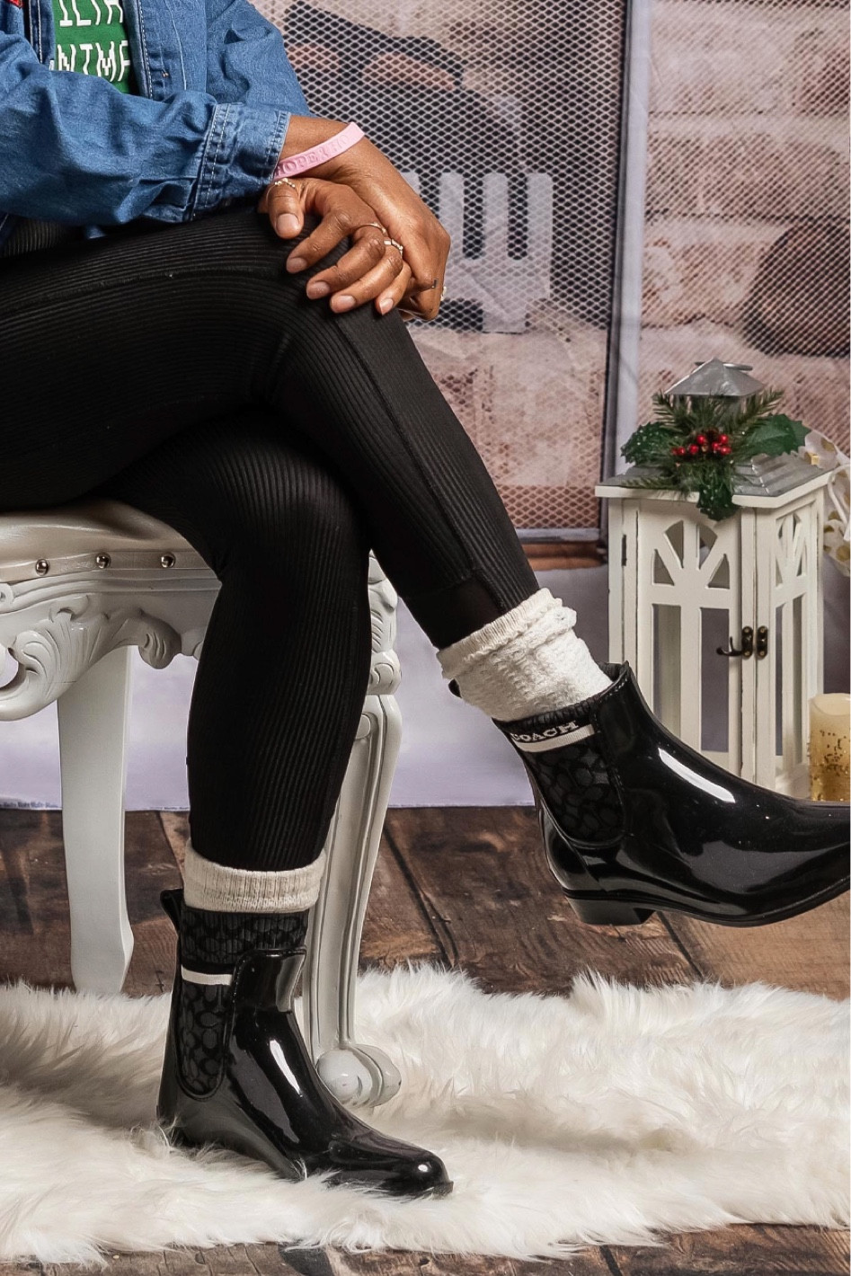 My go to rain boots to pair with leggings. Perfect for Winter and even Fall & Spring seasons!

#LTKstyletip 

#LTKSeasonal