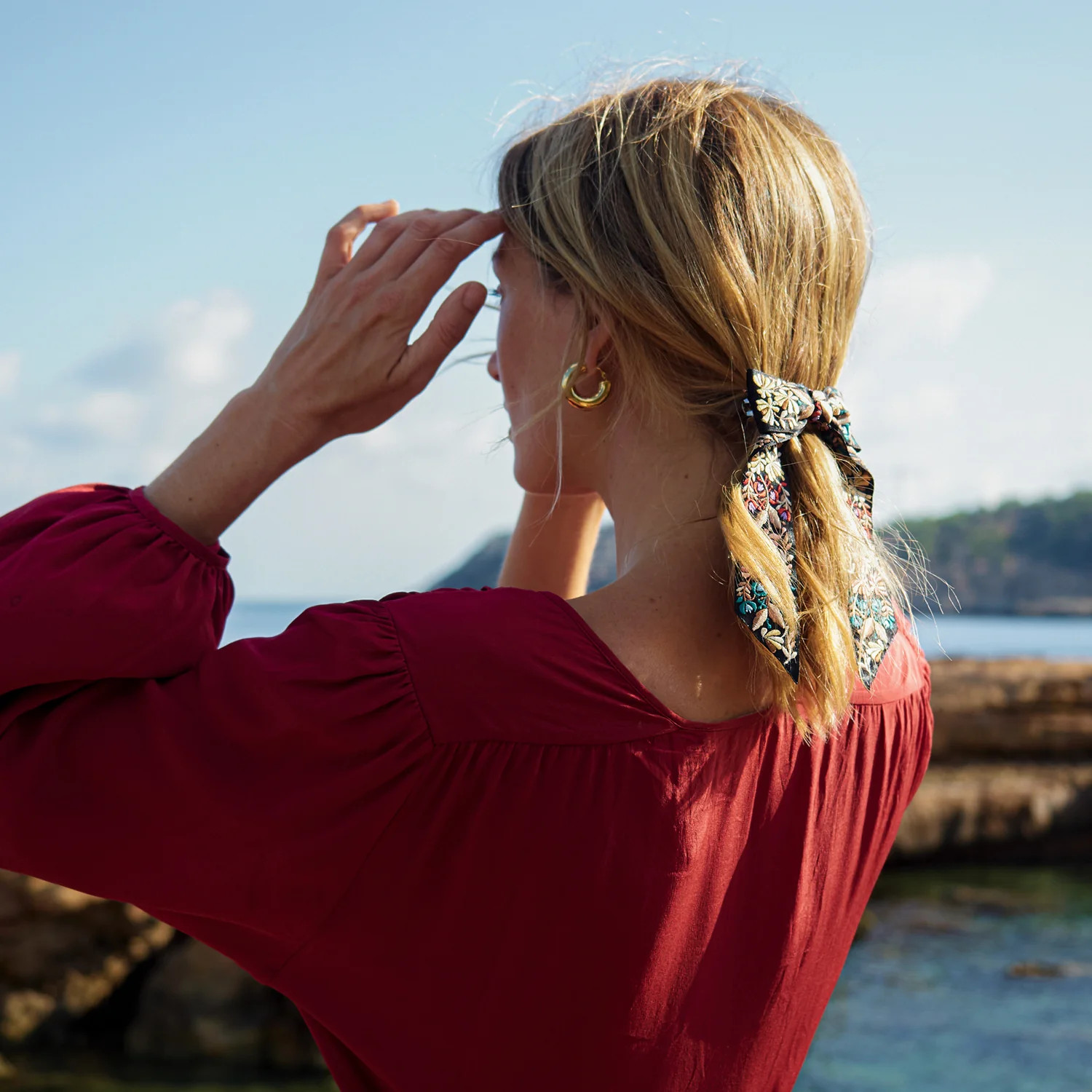 Emma Gold Hoop Earrings | Mignonne Gavigan