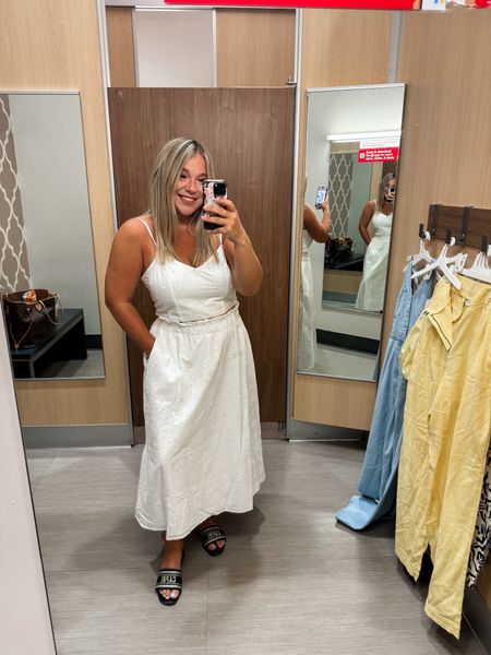 Such a cute eyelet set!!! Love the top style! 


Target
Target outfits
Beach sets
Vacation outfits
Midsize style 
Midsize fashion 



#LTKSeasonal #LTKfindsunder50 #LTKstyletip