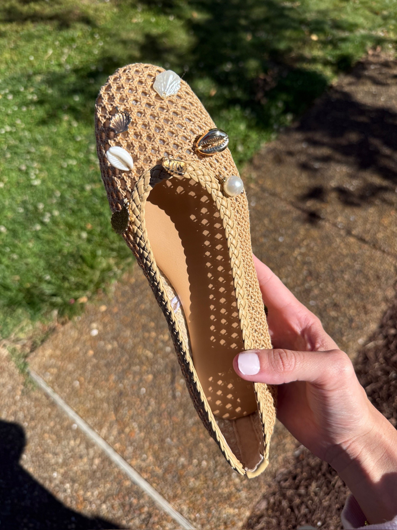 Target has the perfect summer vacay shoes!

shoes, flats, vacay flats, beach flats, beach shoes, summer shoes,  mary janes, sandals, hallie ragan

#LTKootd #LTKgrwm #LTKSeasonal
