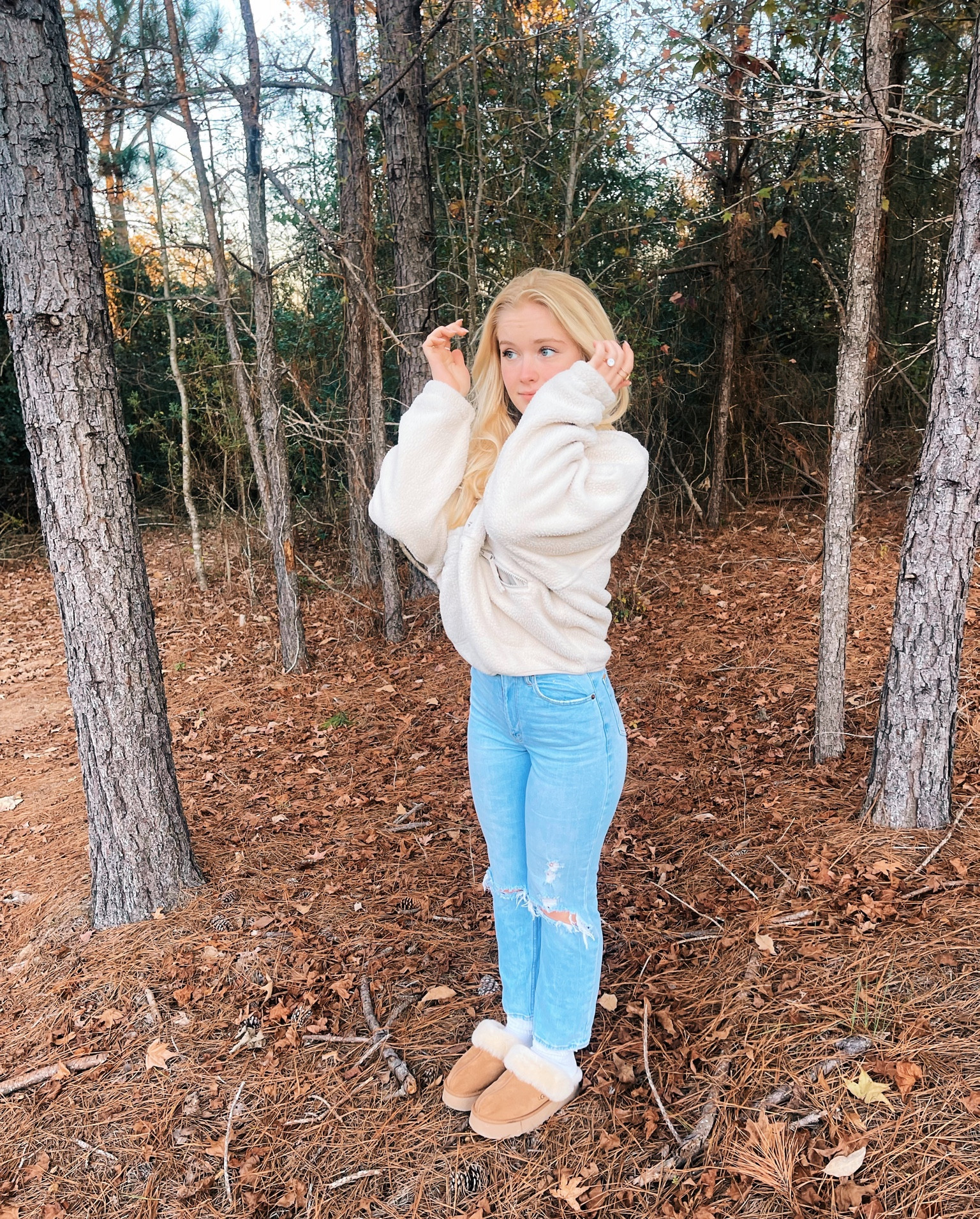 Fall Cozy VSCO preppy neutral travel look

#LTKSeasonal #LTKsalealert #LTKtravel