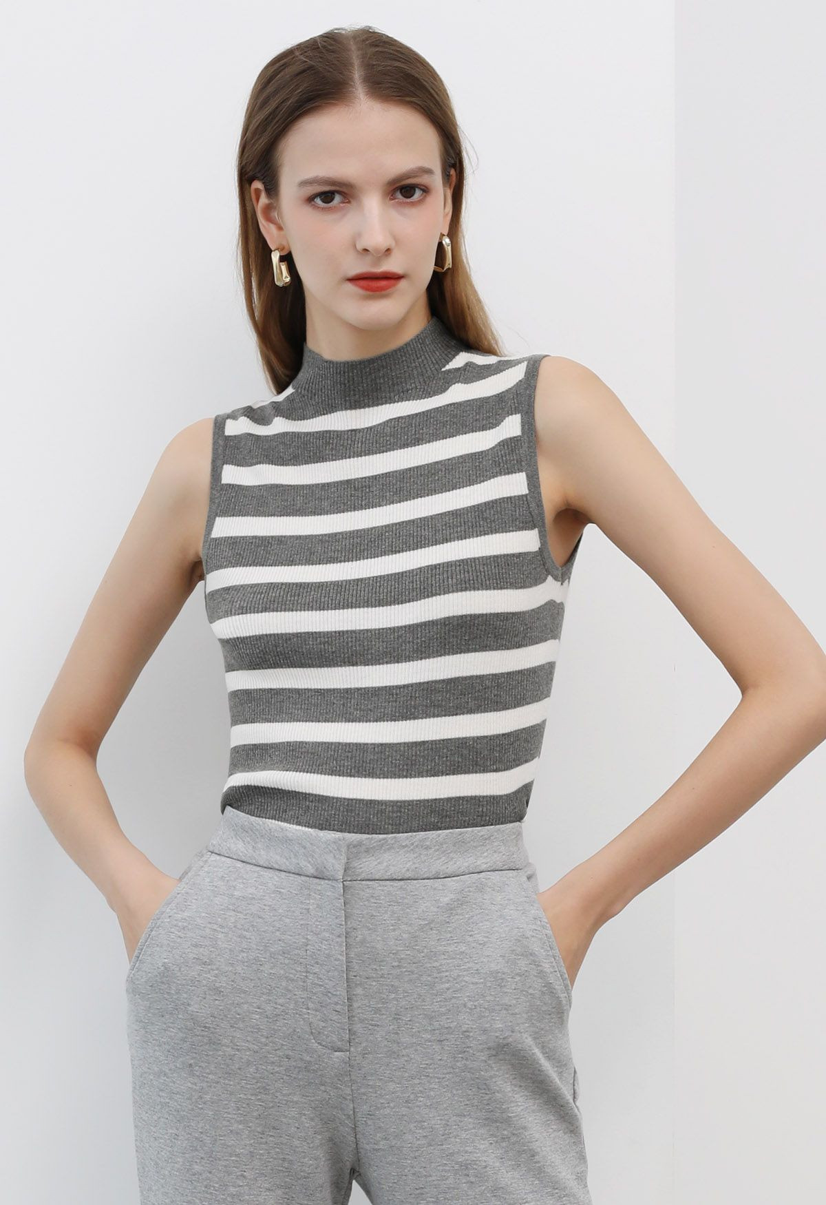 Contrast Stripe Sleeveless Knit Top in Grey | Chicwish