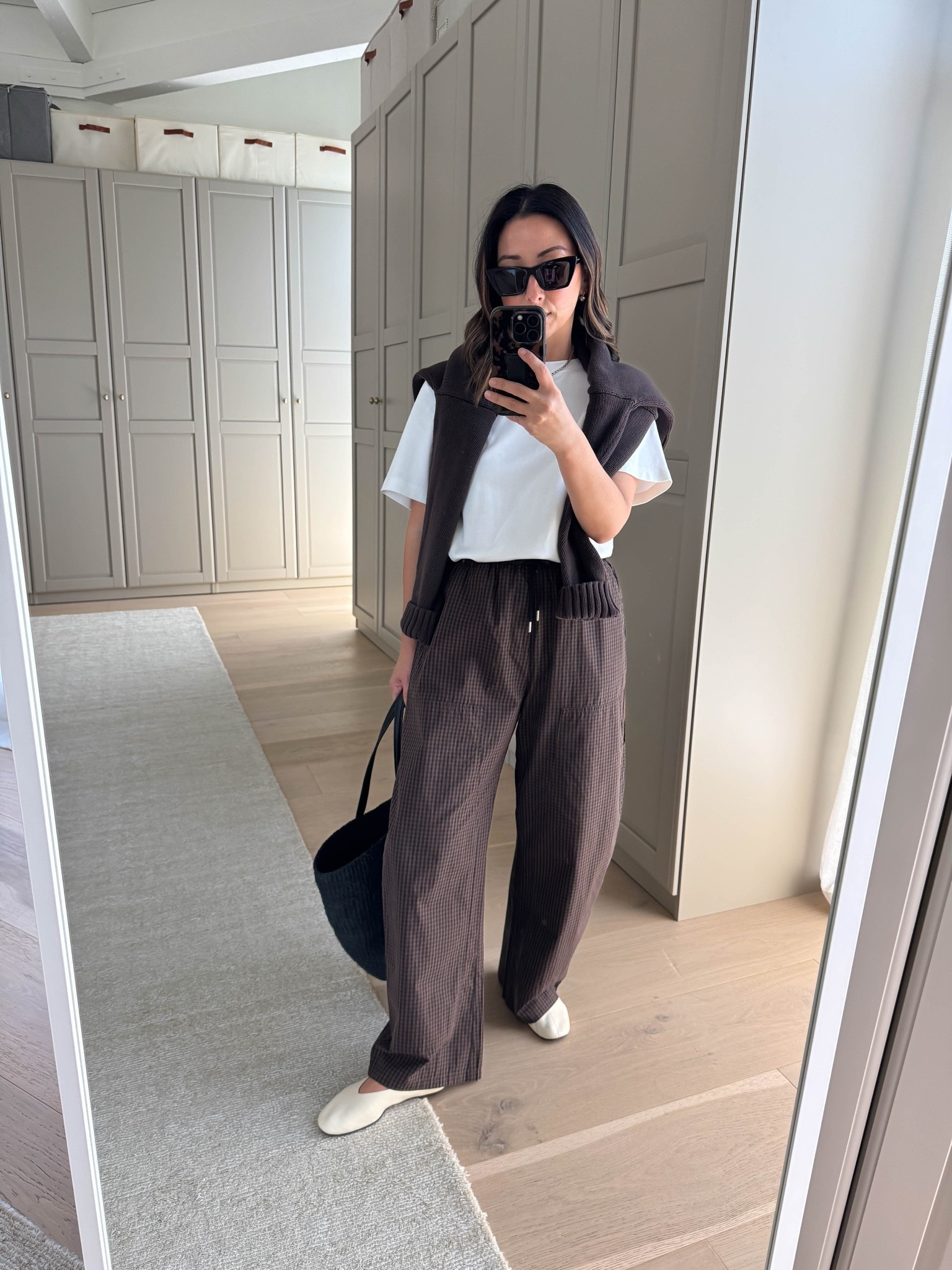 Pistola Theo pants in brown gingham. The most perfect transitional pant. still lightweight but in a rich fall color

Aritzia tee medium
Pistola pants xs
Gap sweater petite small
Reformation flats 5

#LTKPetite #LTKmomlife #LTKootd