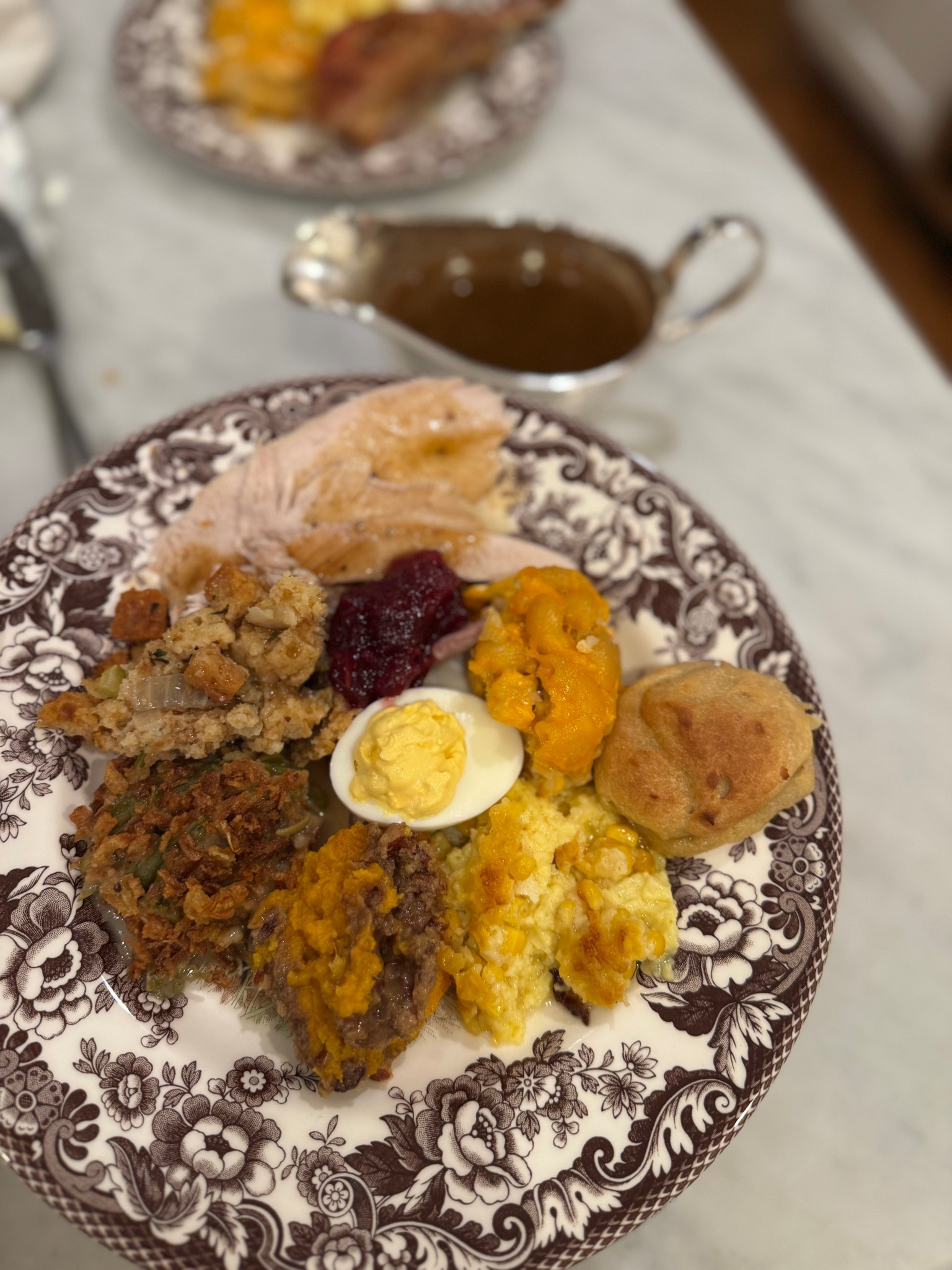 Never miss an opportunity to use my spaniel Spode plates!! 🤍 🍂 