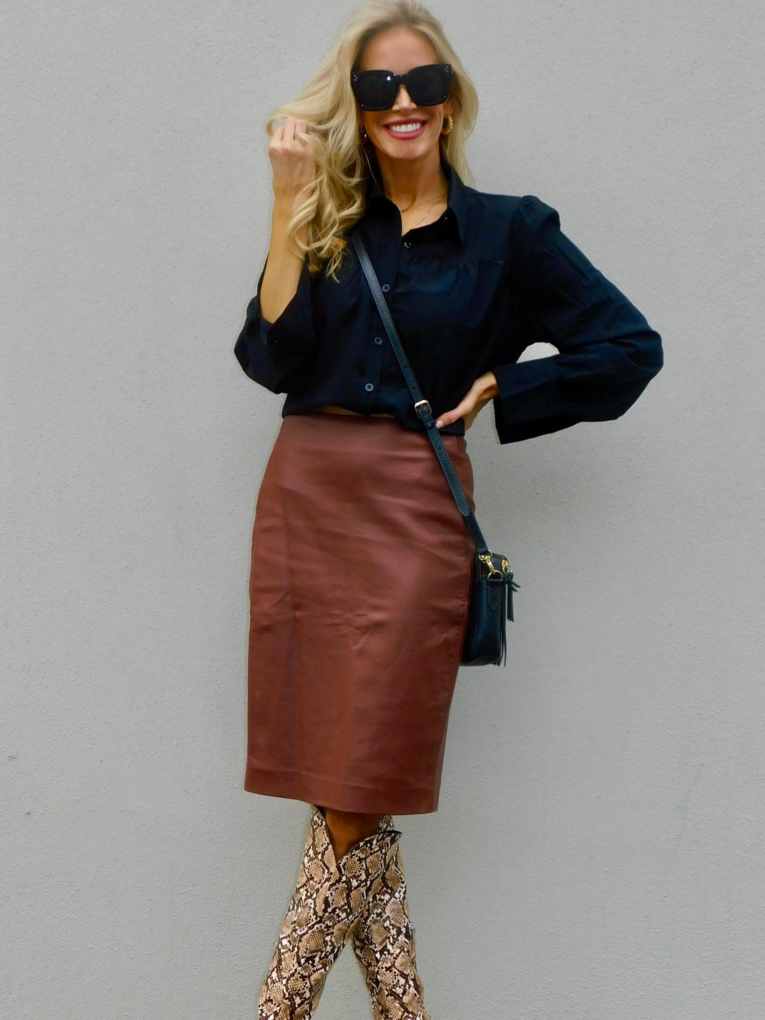 #ltkfall
#ltkboots
#ltkblouse

#LTKstyletip #LTKshoecrush #LTKHoliday