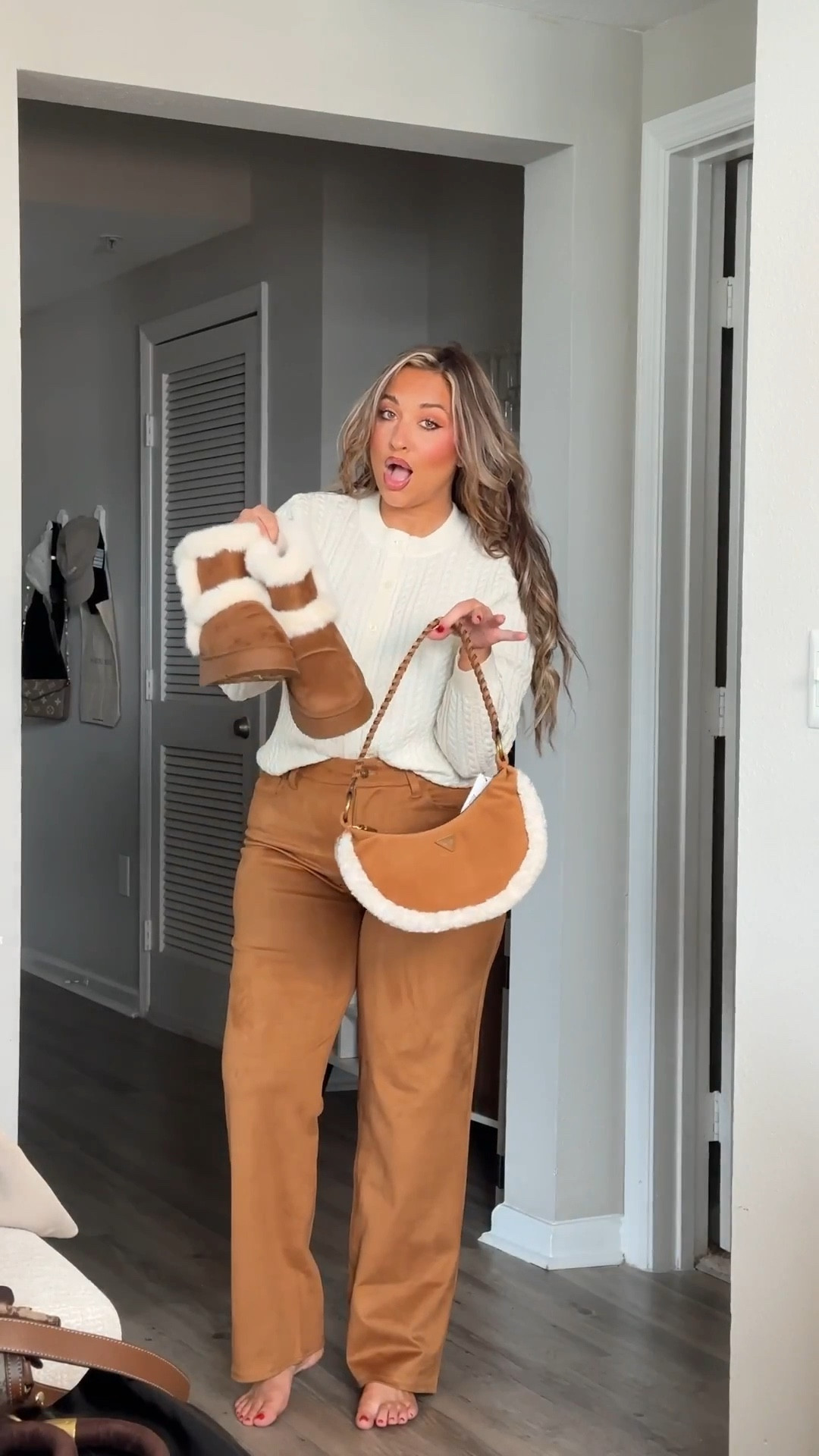 Snow-day chic ❄️ Bundled up in my favorite cozy layers—warm, waterproof, and actually cute for freezing temps. Linked everything on LTK!

Pants: US10/30 in regular
Sweater: medium
Coat: large

#LTKootd #LTKSeasonal #LTKTravel