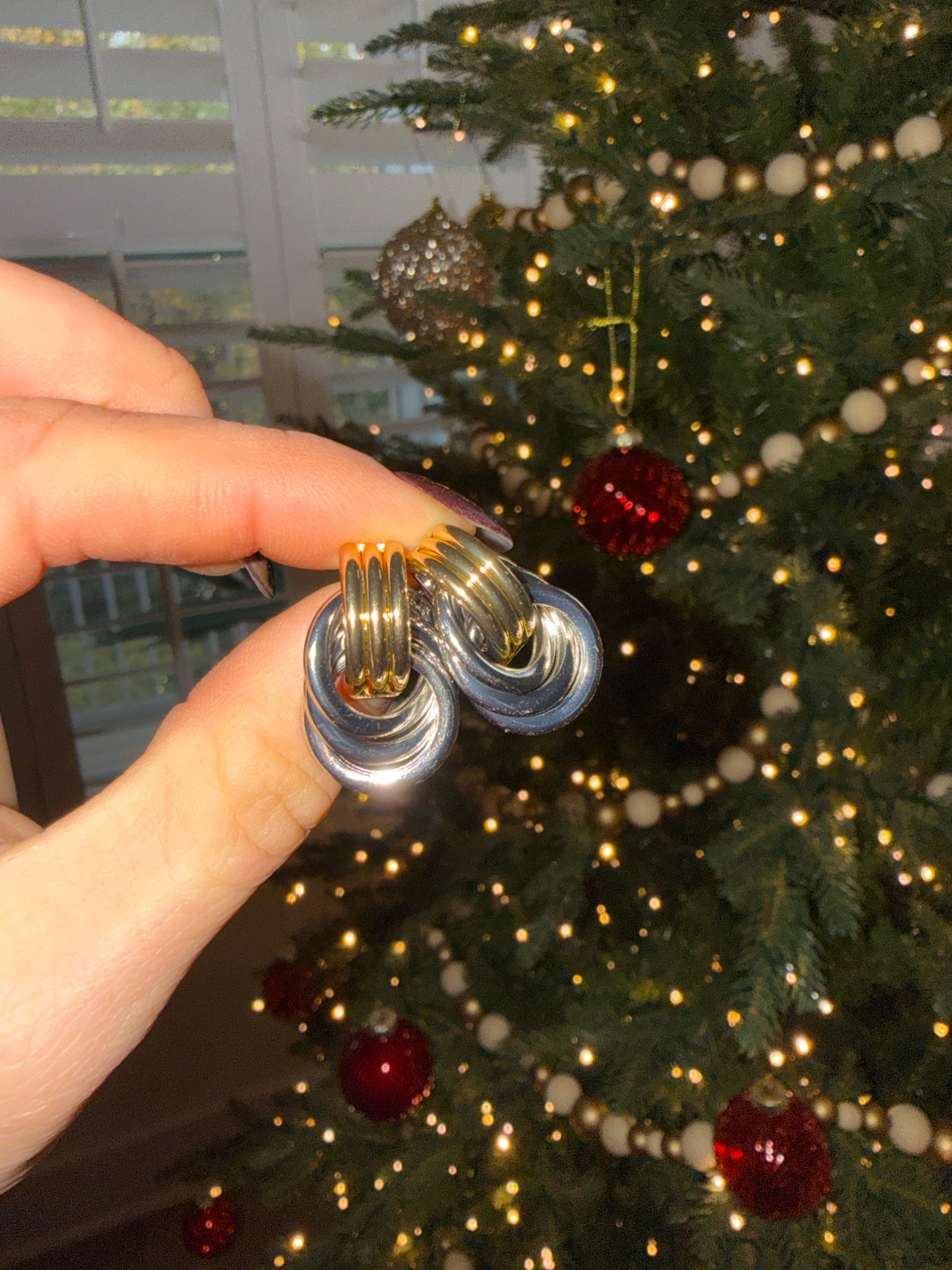 How cute are these two toned earrings!!!

#LTKCyberWeek