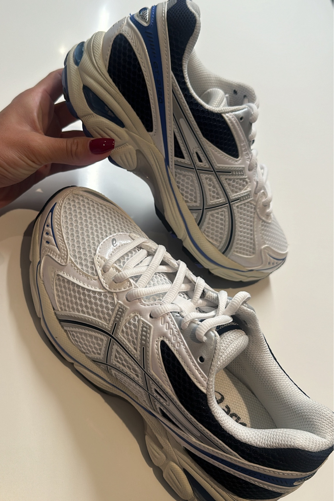 New shoes😭💙🥰