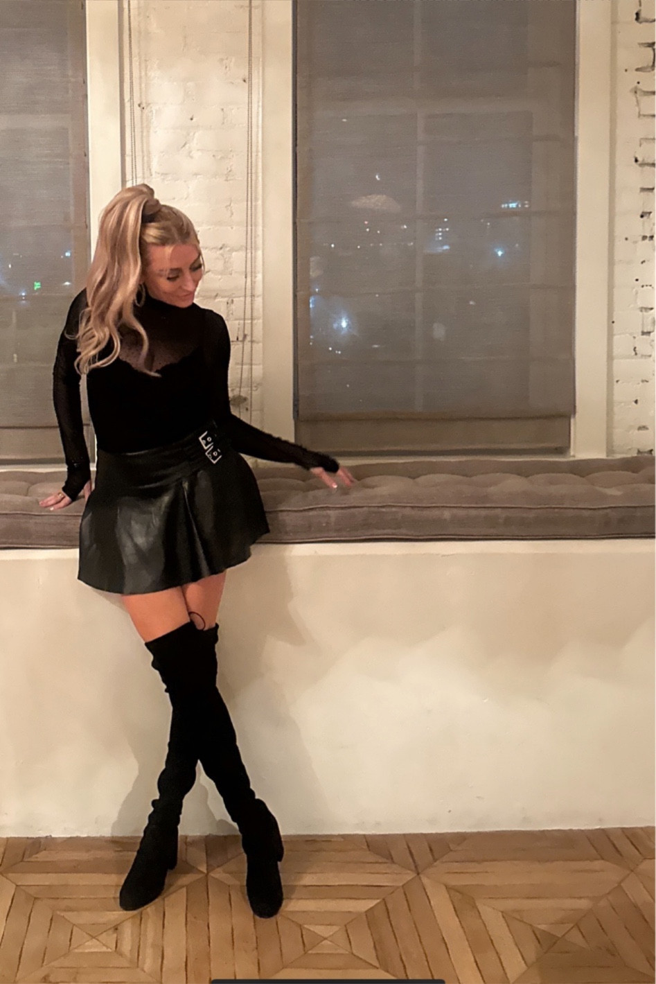 Bringing back this epic black look! Feeling my best in small top/bottom, boots size 8 

#LTKHoliday #LTKStyleTip #LTKShoeCrush