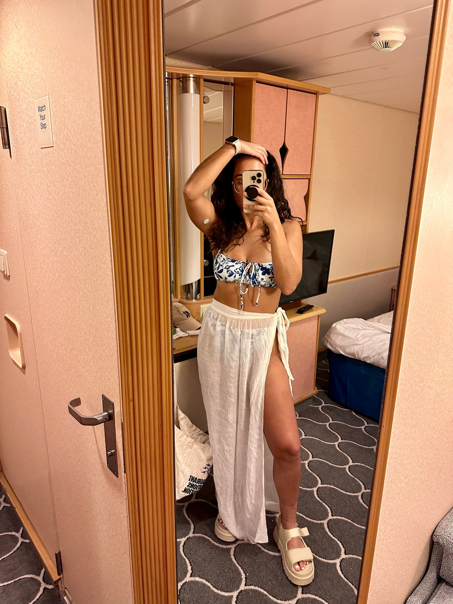 💙🤍

#LTKSwim #LTKSeasonal #LTKShoeCrush