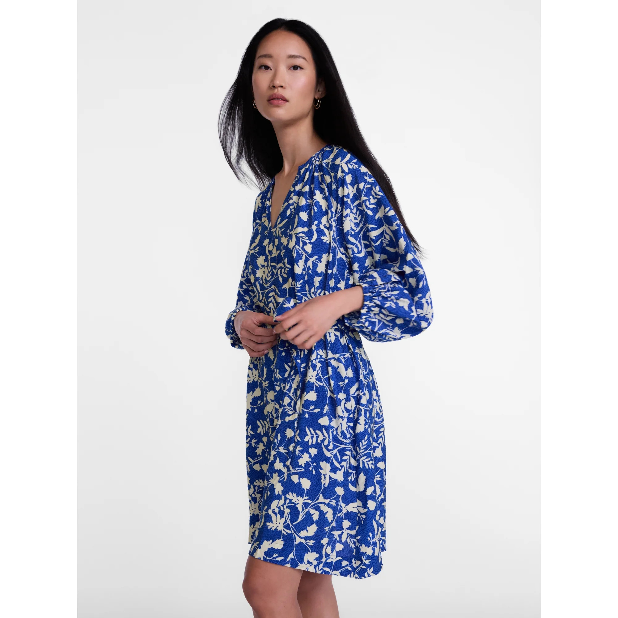 Scenario Women's and Women's Plus Mini Dress with Long Balloon Sleeves, Sizes XS-4X | Walmart (US)