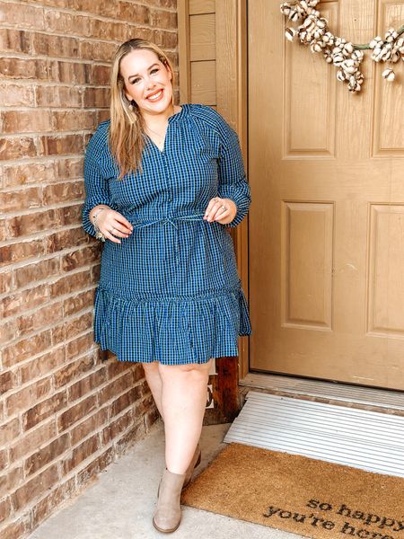 What’s your favorite part about Fall?  #walmartpartner

Mine has got to be the fashion. There’s something so great about long sleeves with rich colors, fun hats, and boots. If you love Fall fashion and are looking to switch up your wardrobe, I highly recommend these Fall fashion finds from @walmart under $35!

I found some incredible transitional pieces along with the most comfortable booties I’ve ever owned!

Want all the details on the outfits? Visit my blog at thevintagemodernwife.com/walmart/fall-fashion-finds-walmart to see my favorite parts of each piece!

#liketkit @shop.ltk #walmartfashion

#LTKmidsize #LTKSeasonal #LTKcurves