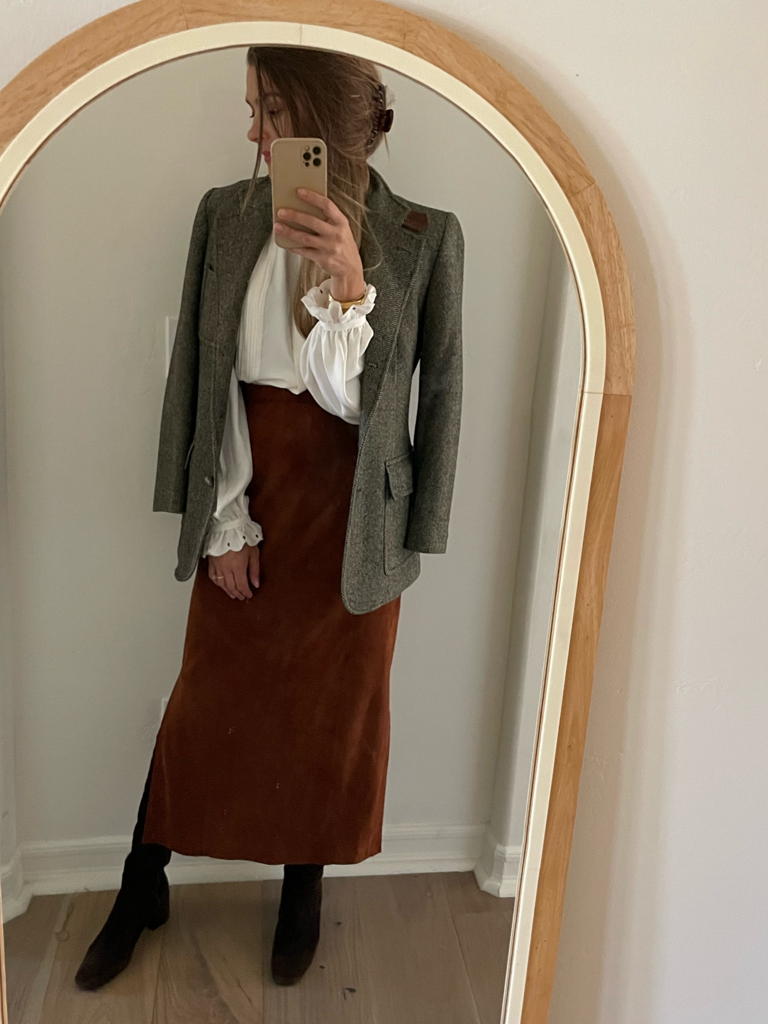 ralph lauren aesthetic outfit
old money look
English country style 
Fall photoshoot look 🍂🤎

#LTKHoliday #LTKstyletip #LTKSeasonal