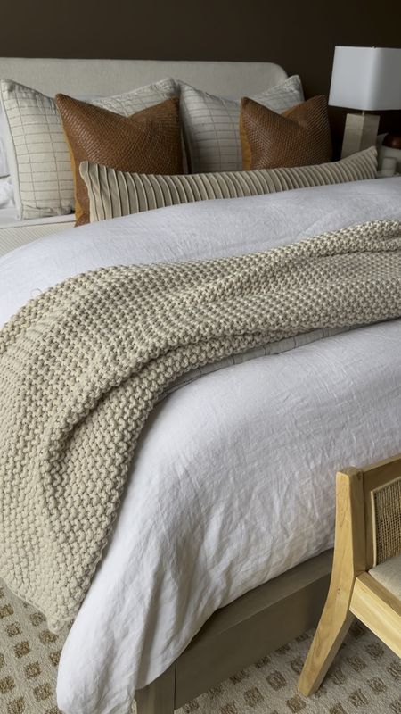My favorite chunky knit throw blanket on sale with Target Circle. Size down to a queen for a king size bed. Don’t miss it. 


#LTKsalealert #LTKxTarget #LTKhome