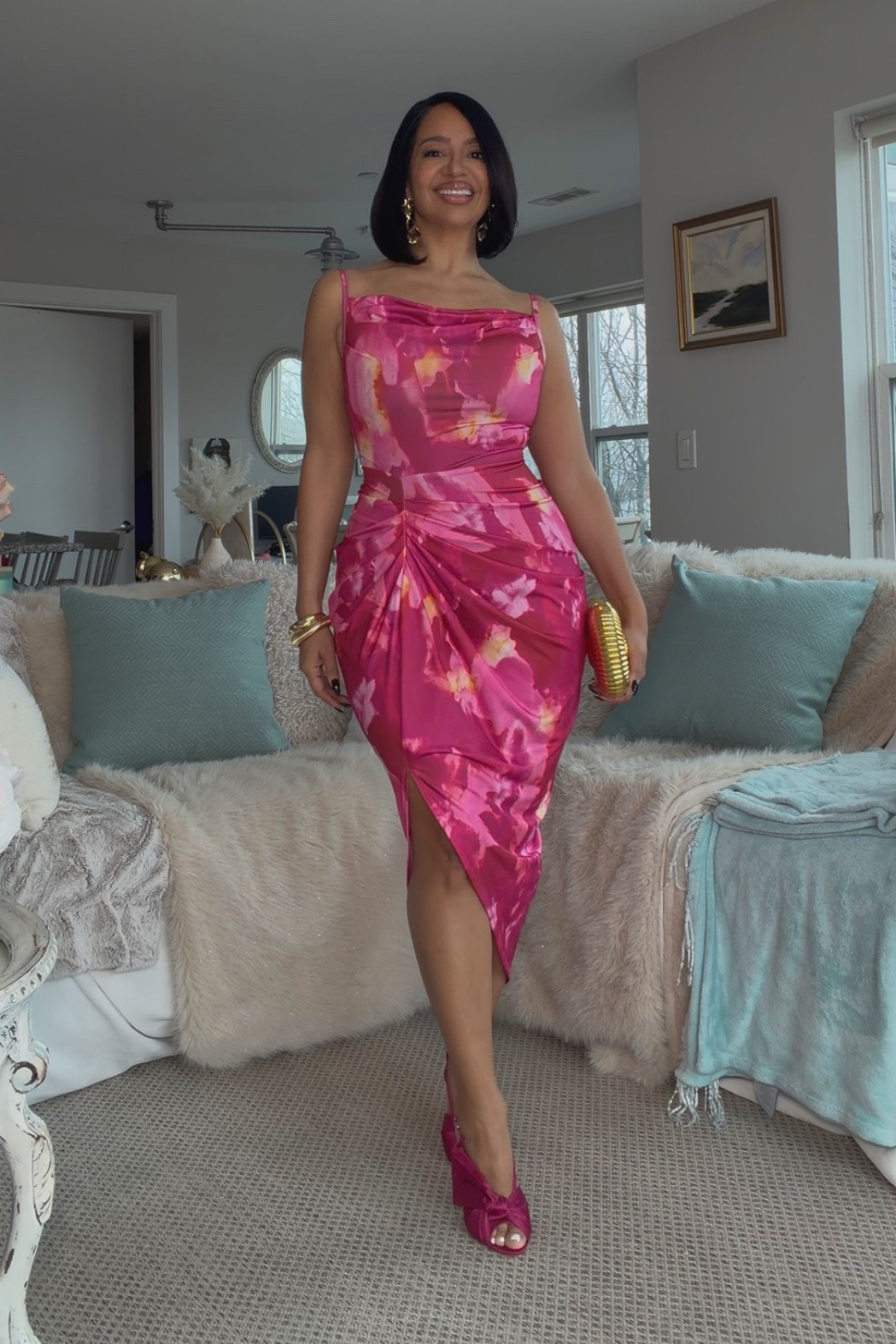 Beach vacation outfits! 🌴 Floral midi dress and shell bag are too cute and perfect for your next tropical resort vacation 🦩

Dress has stretch and fits true to size! I’m in a M.

#LTKPetite #LTKTravel #LTKOver40